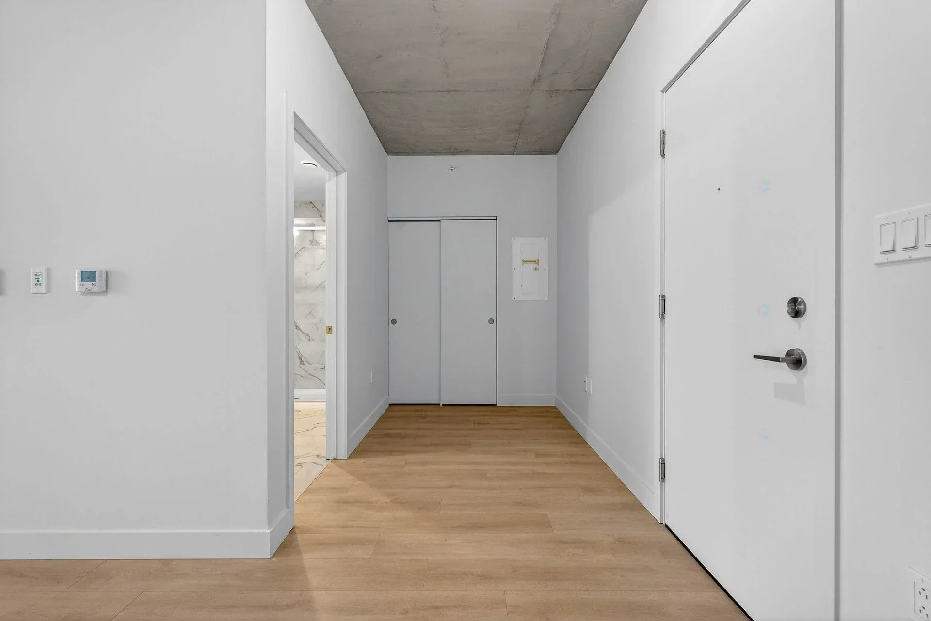 Hall d’entrée/Vestibule Hall d'entrée/Vestibule,