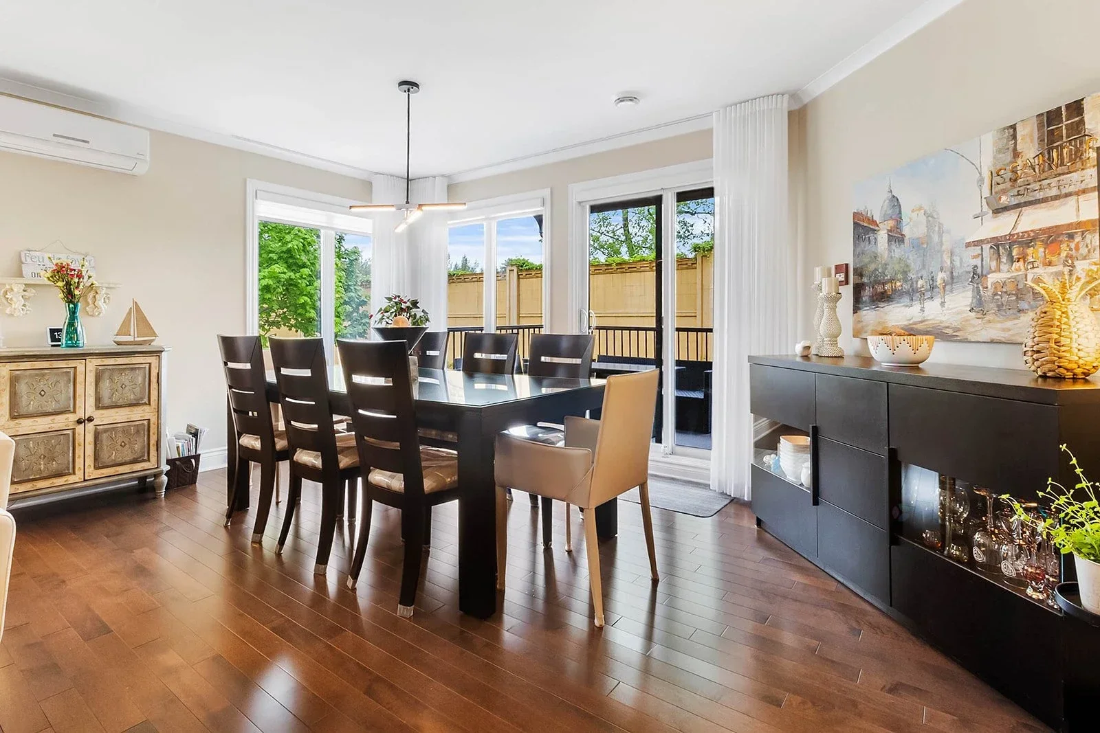 Salle à manger Salle à manger,