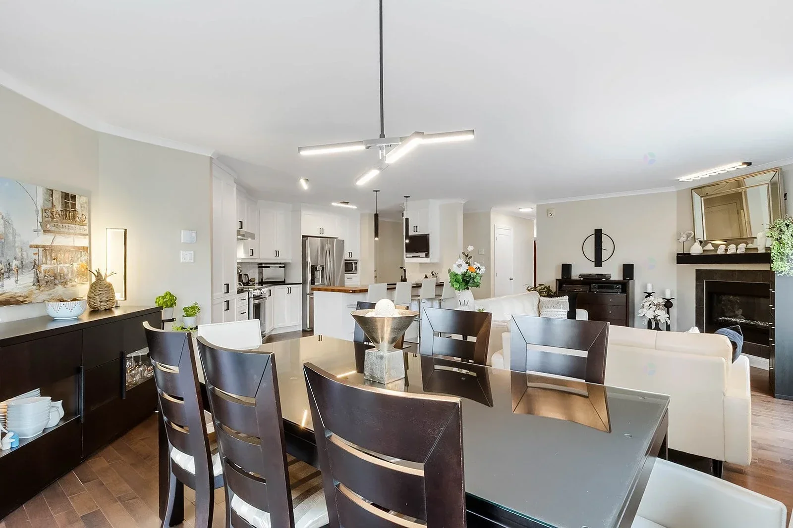 Salle à manger Salle à manger,