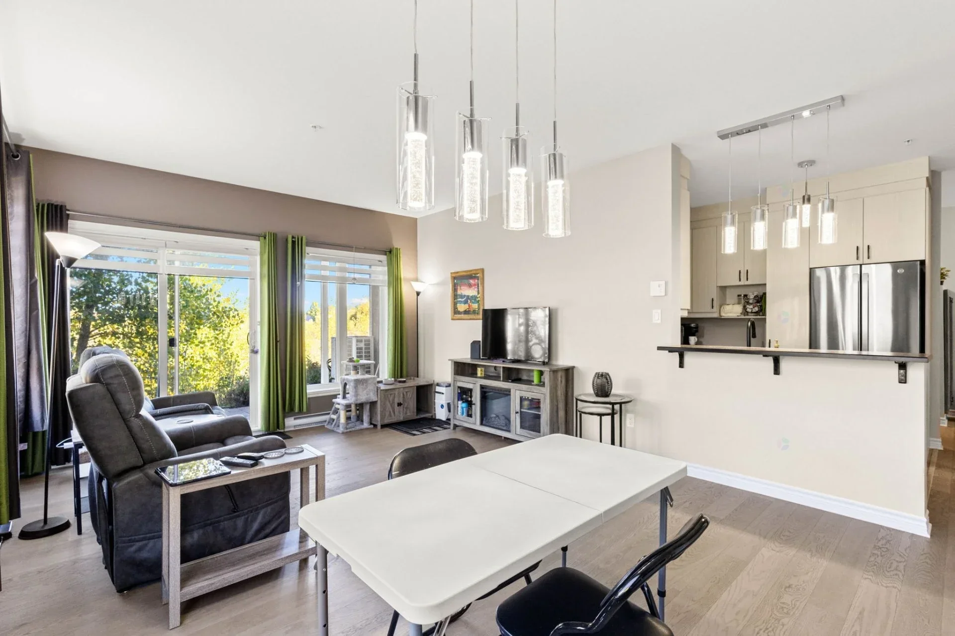 Salle à manger Salle à manger,