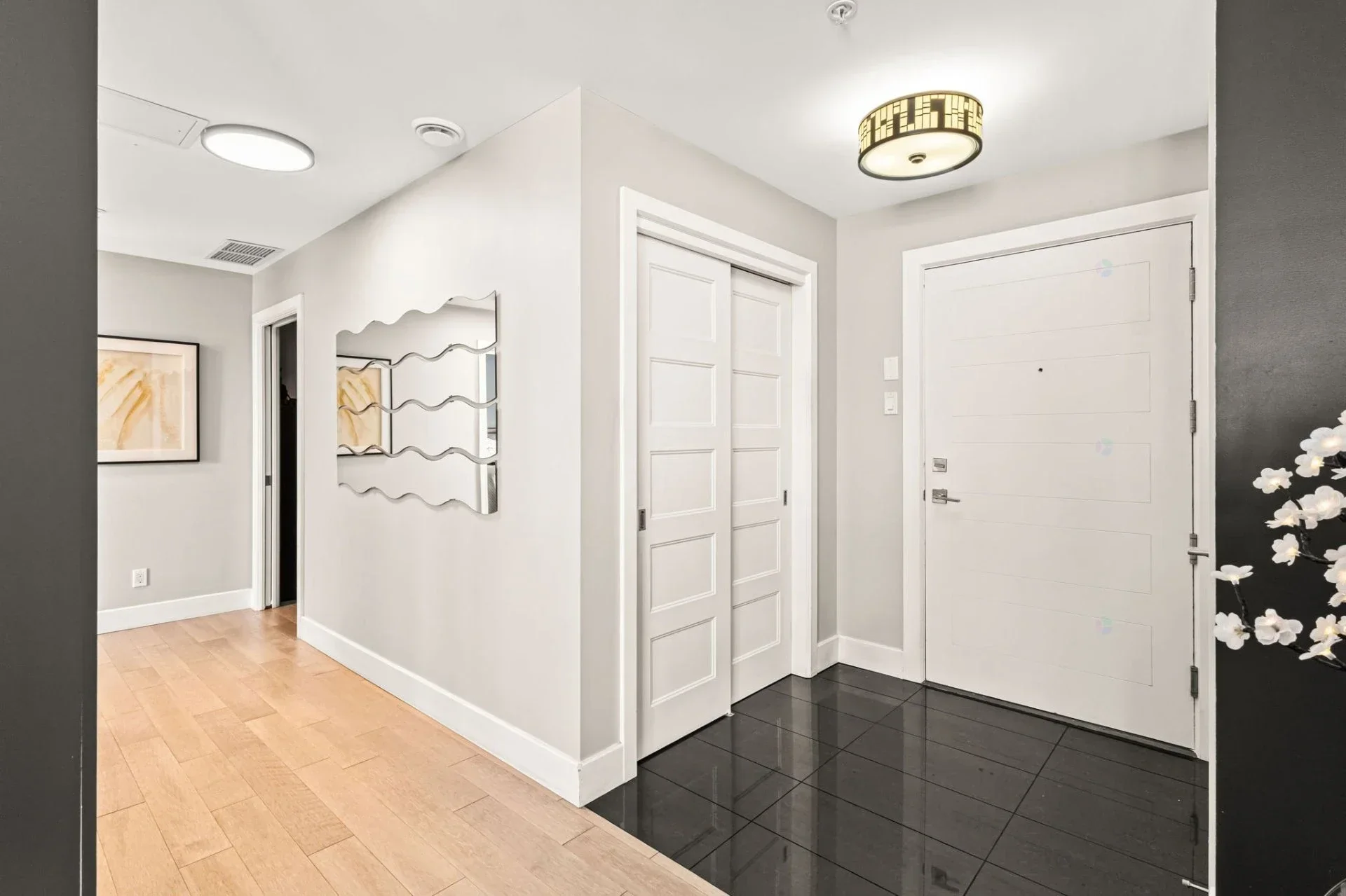 Hall d’entrée/Vestibule Hall d'entrée/Vestibule,