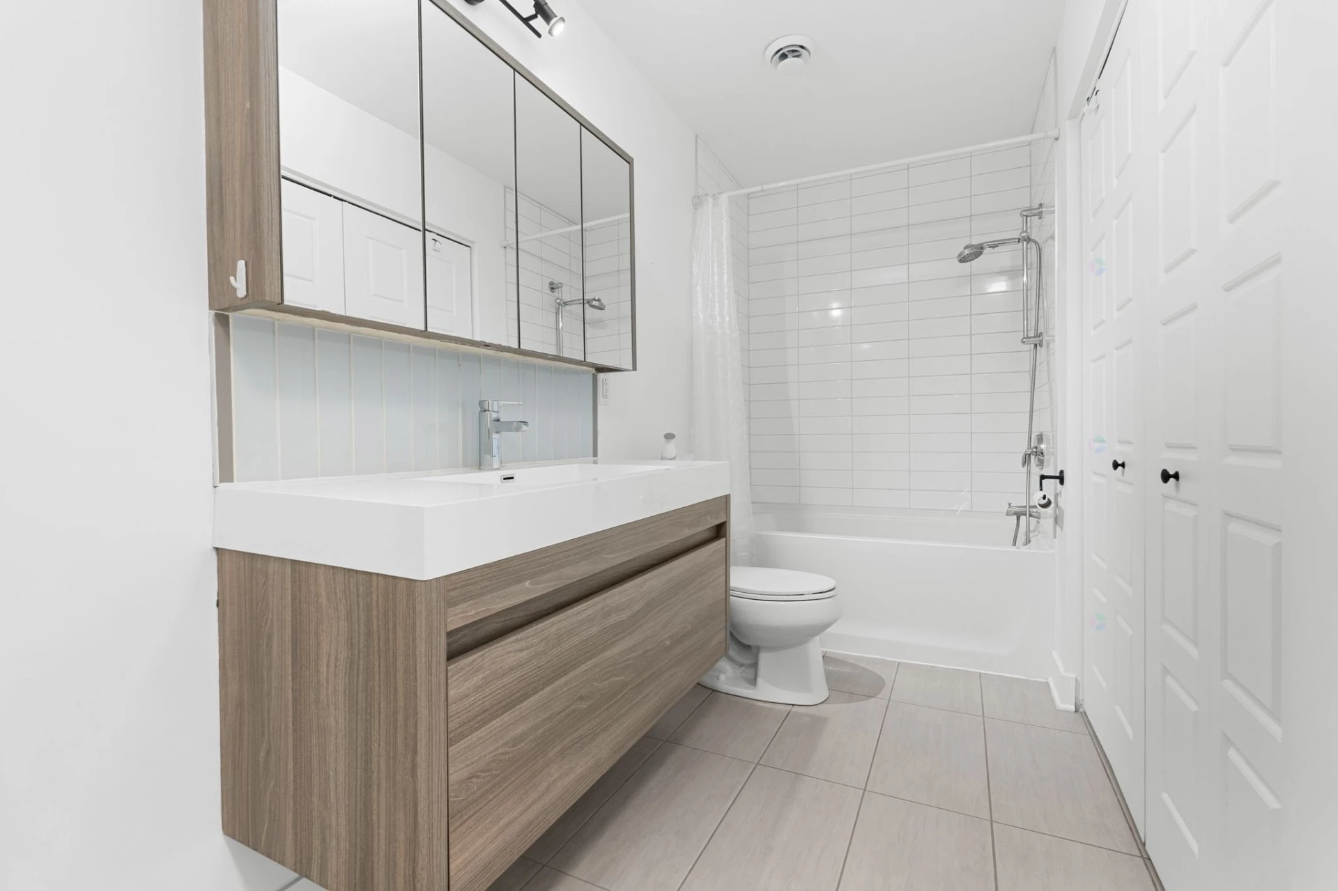 Salle de bains Salle de bains,