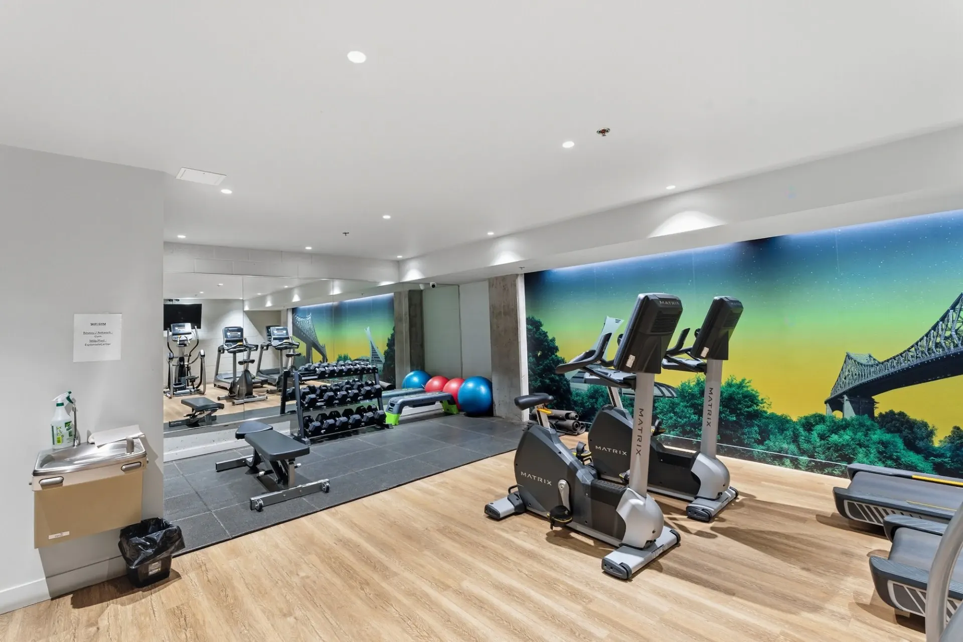 Salle d’exercice Salle d'exercice,