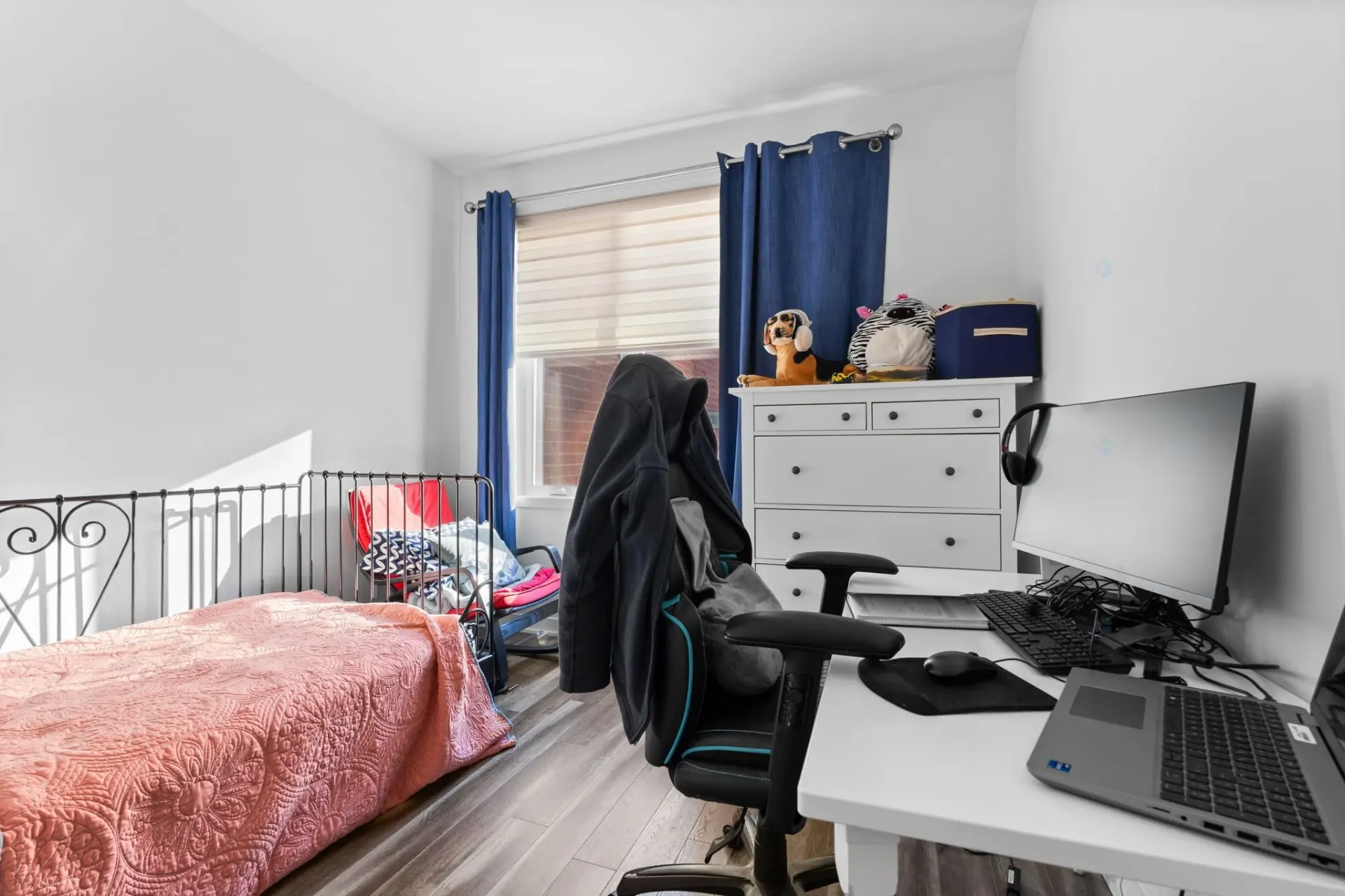 Chambre à coucher Chambre à coucher,