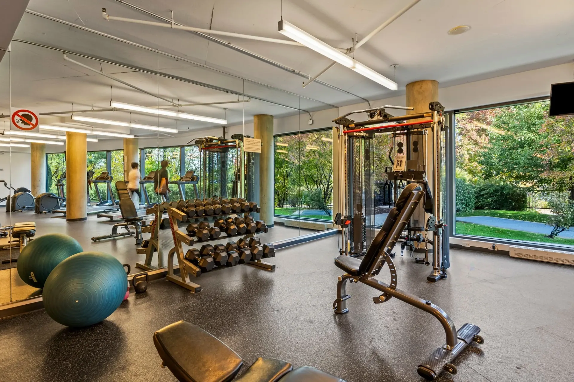 Salle d’exercice Salle d'exercice,