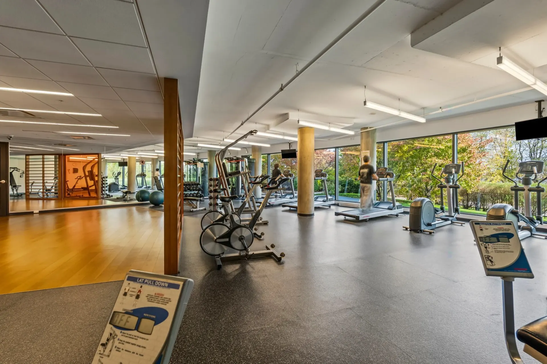 Salle d’exercice Salle d'exercice,