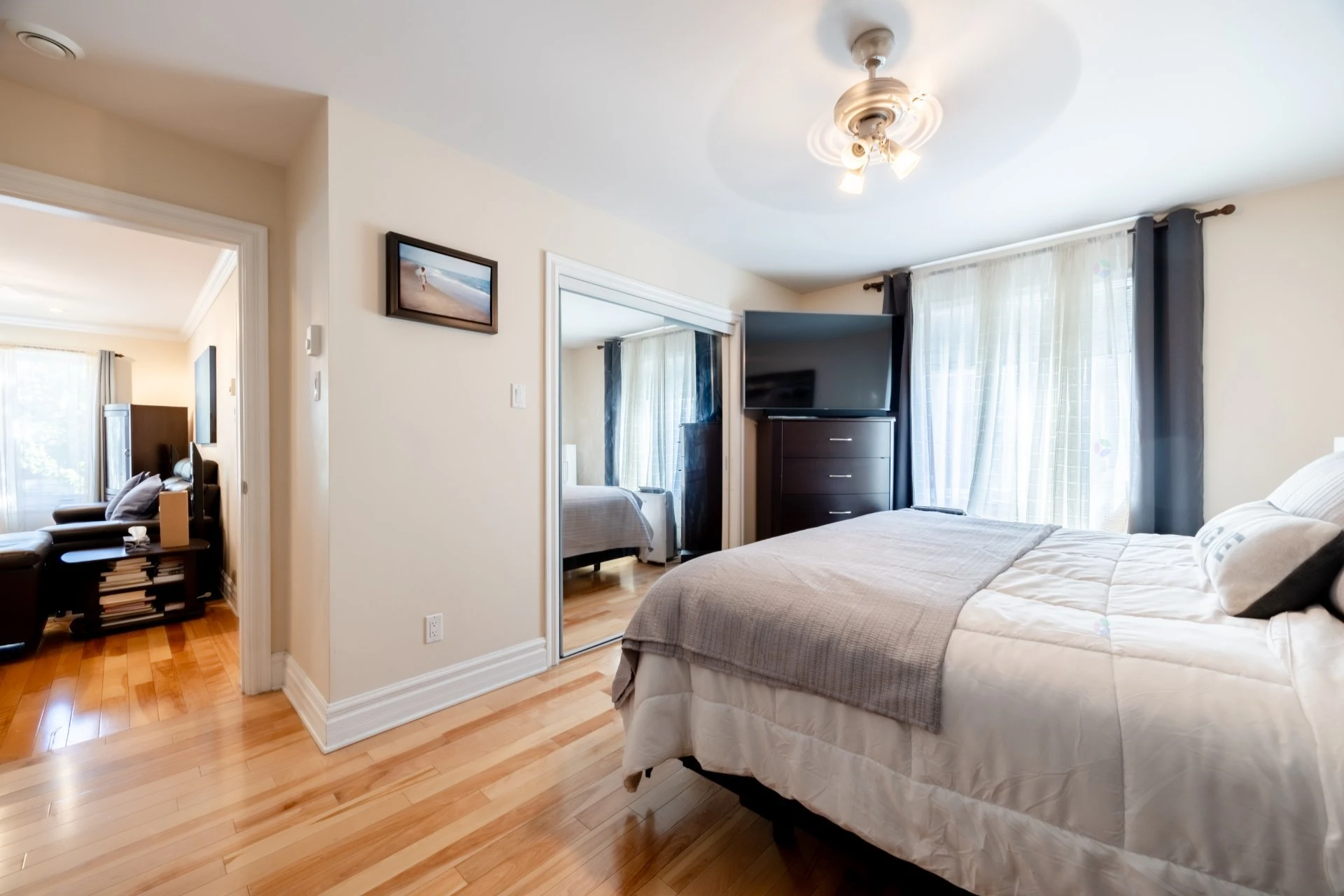 Chambre à coucher principale Chambre à coucher principale,