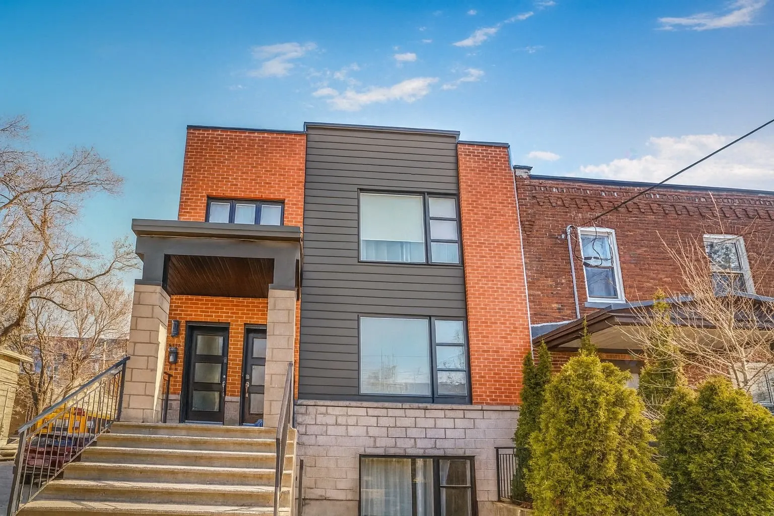 Entrée extérieure Entrée extérieure,