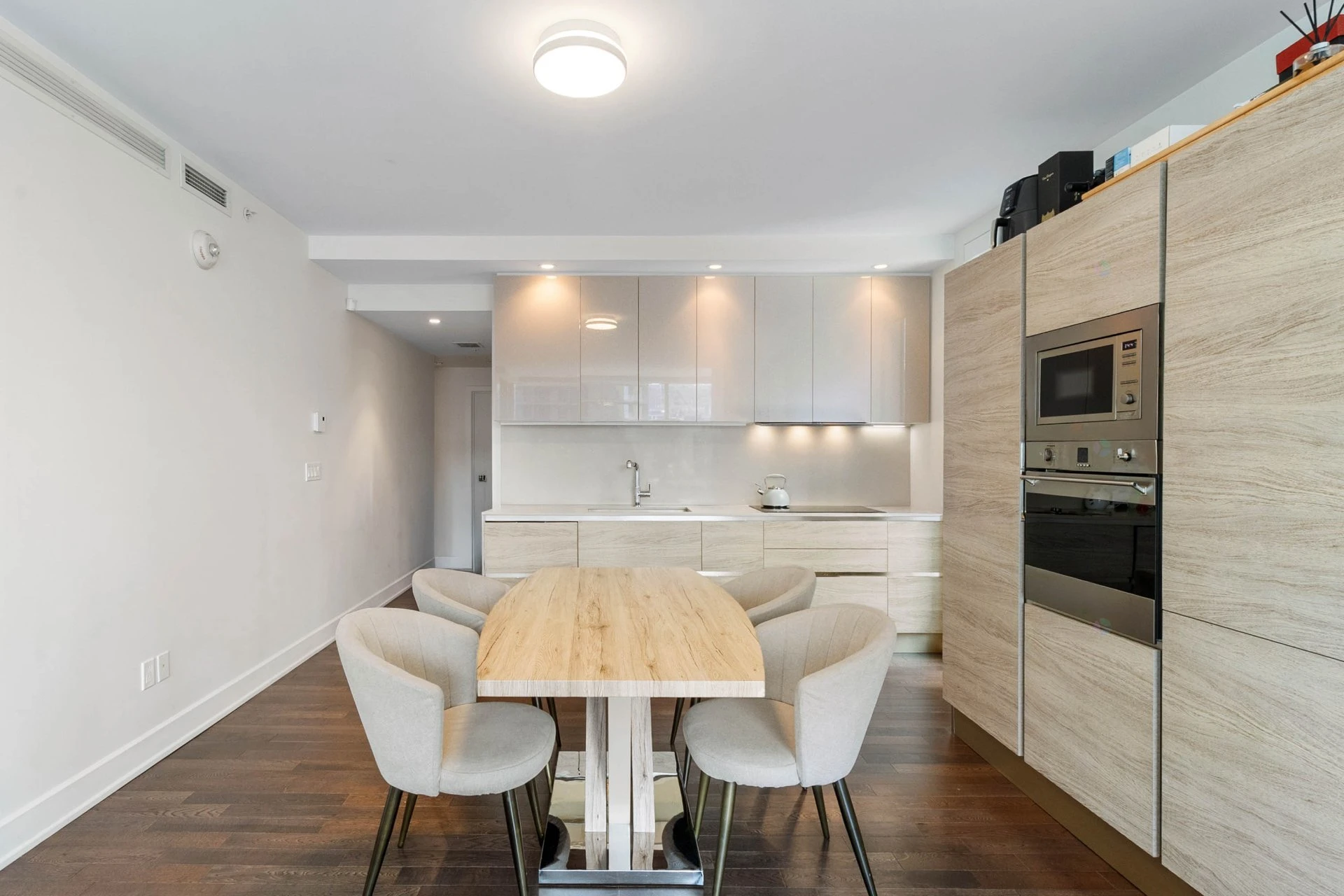 Salle à manger Salle à manger,