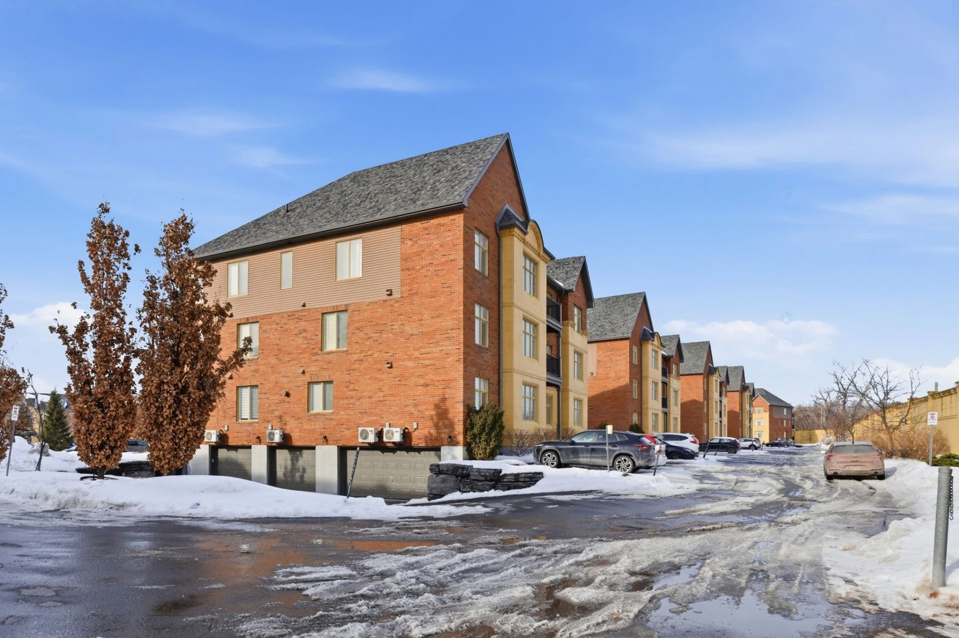 Extérieur Extérieur,