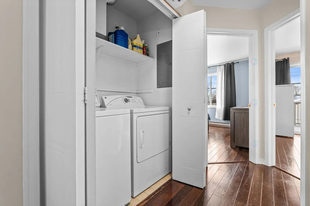 Intérieur Intérieur,