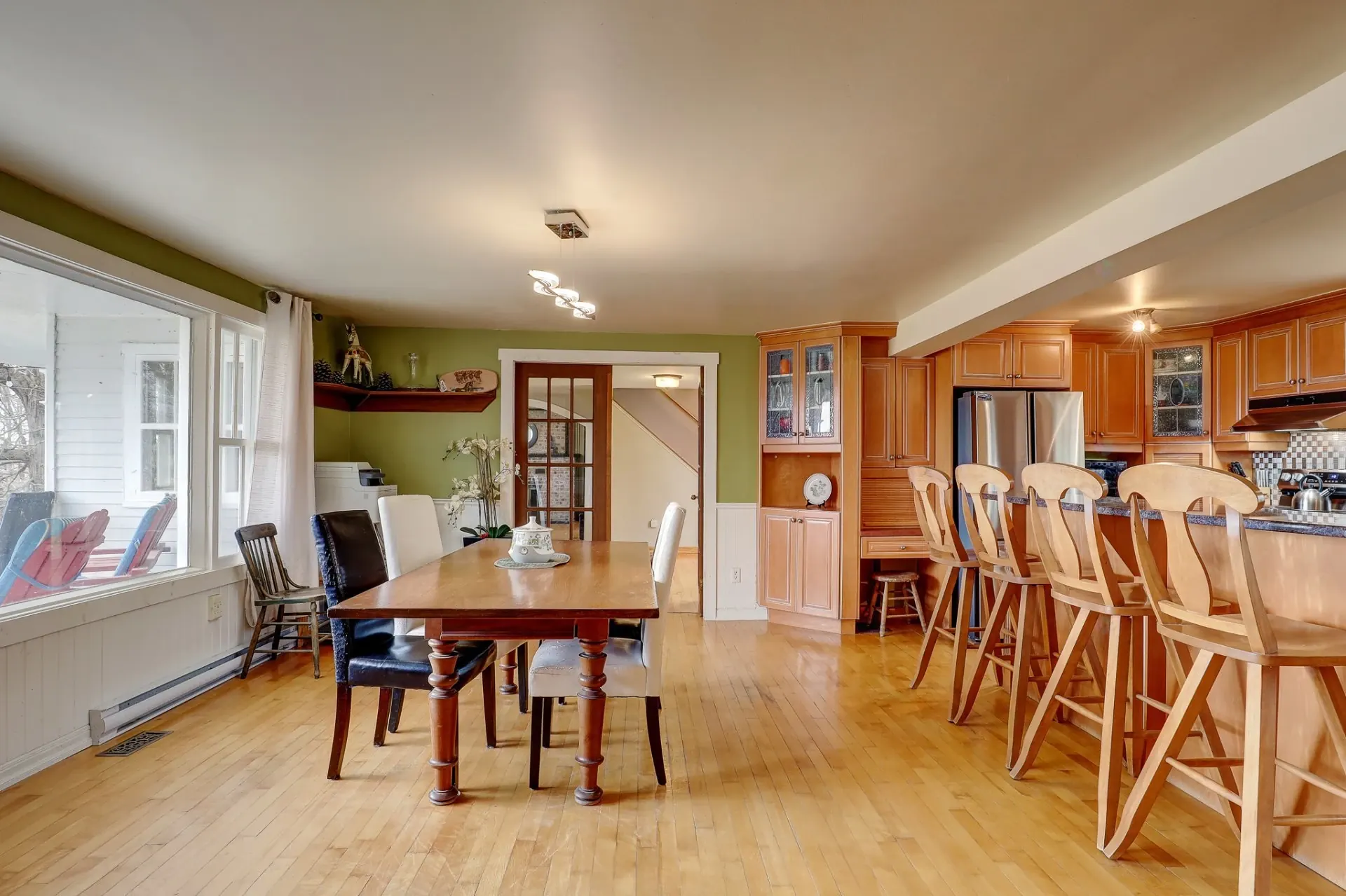 Salle à manger Salle à manger,