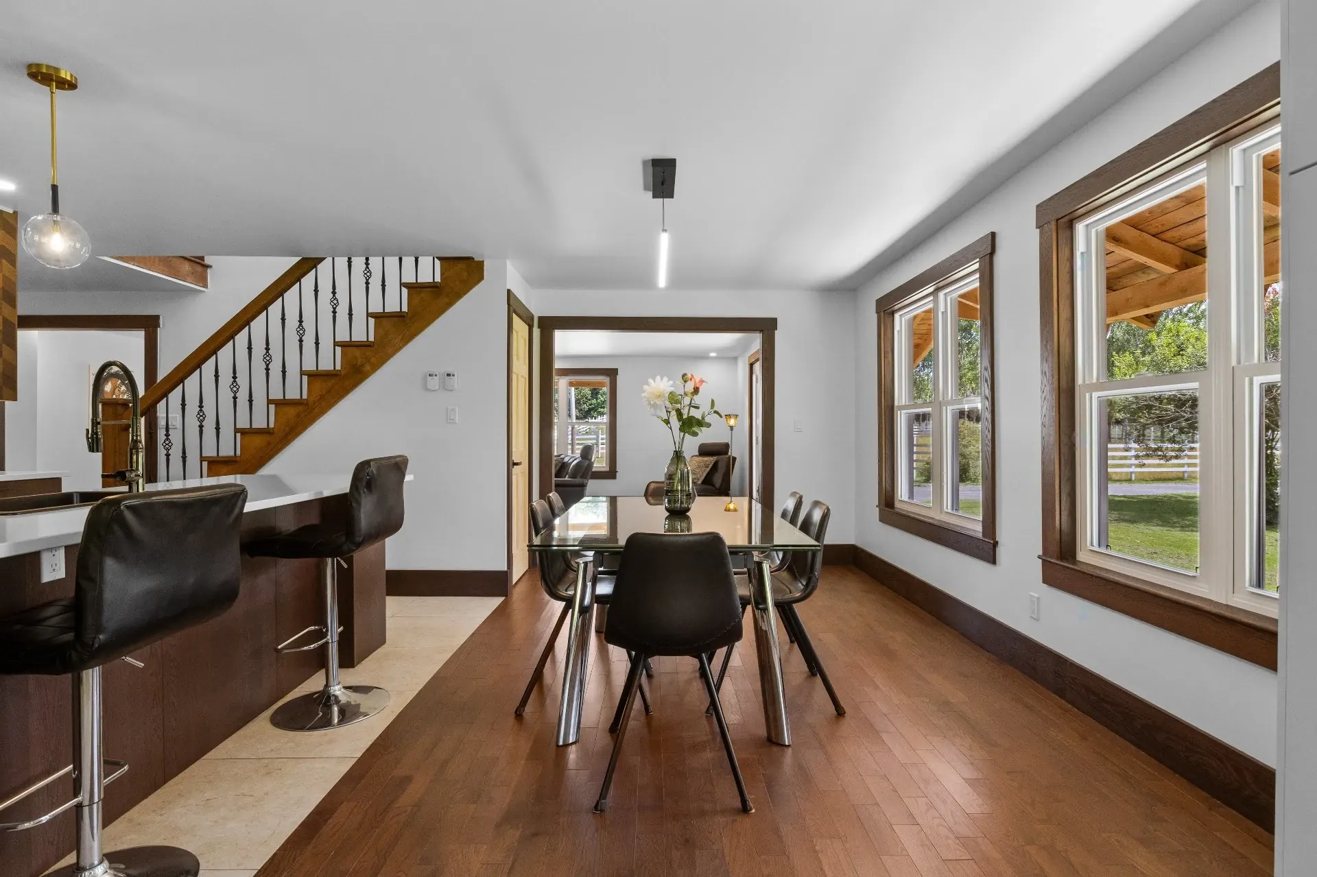 Salle à manger Salle à manger,