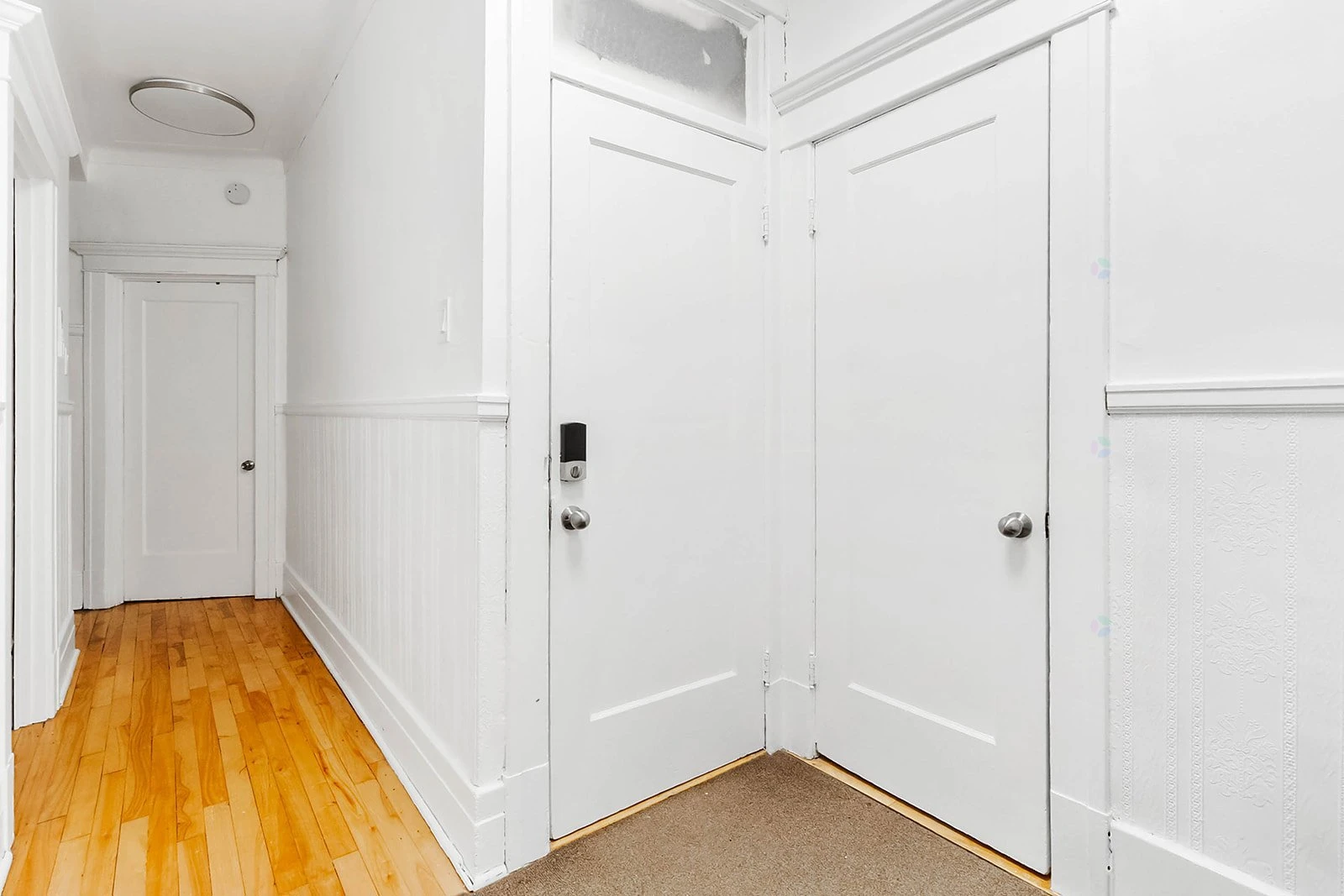 Hall d’entrée/Vestibule Hall d'entrée/Vestibule,