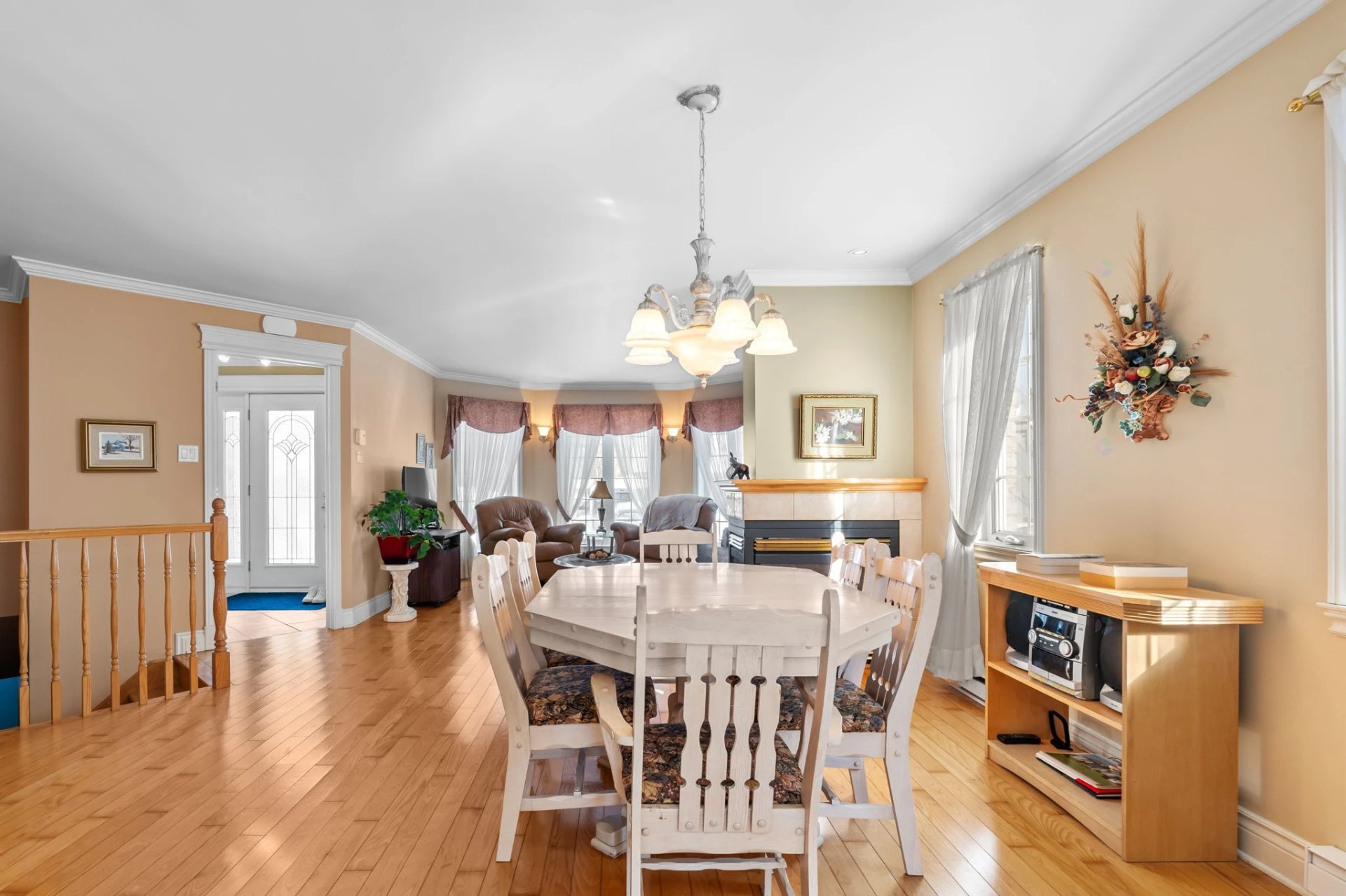 Salle à manger Salle à manger,