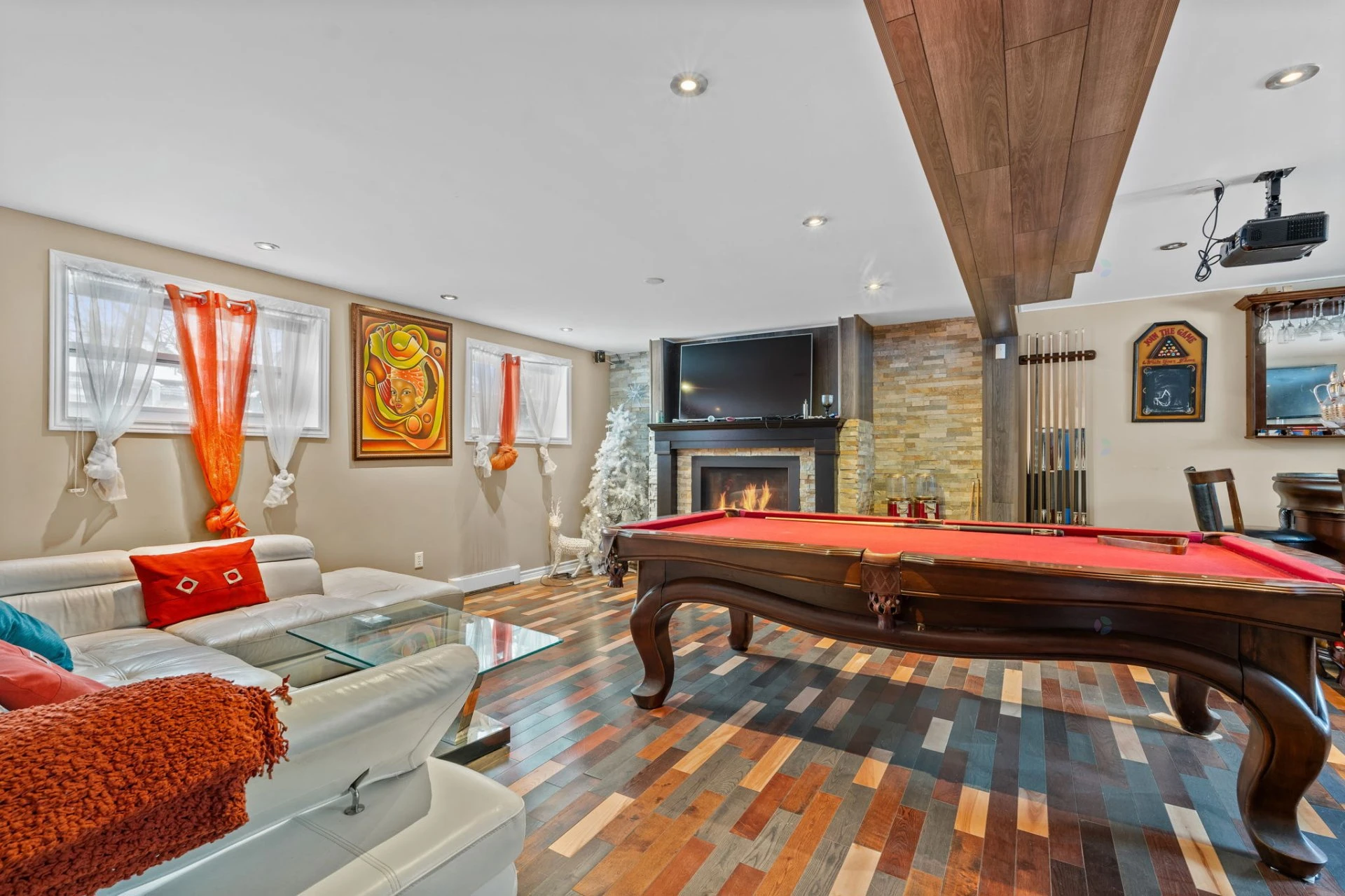 Salle familiale Salle familiale,