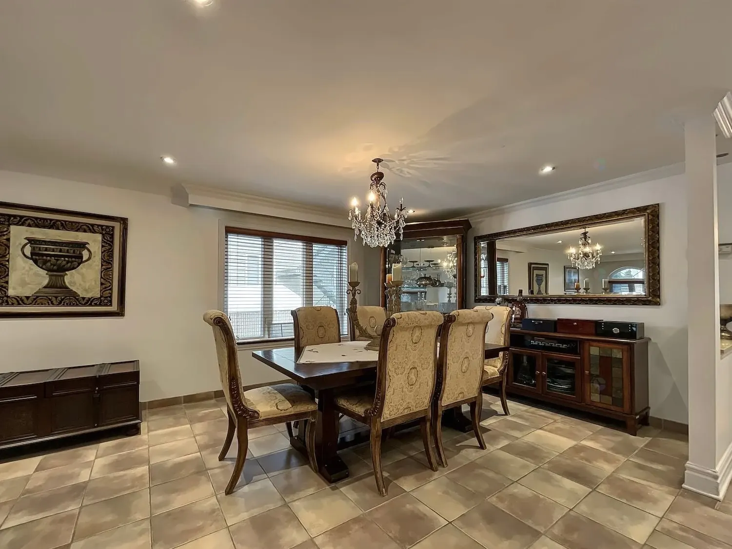 Salle à manger Salle à manger,