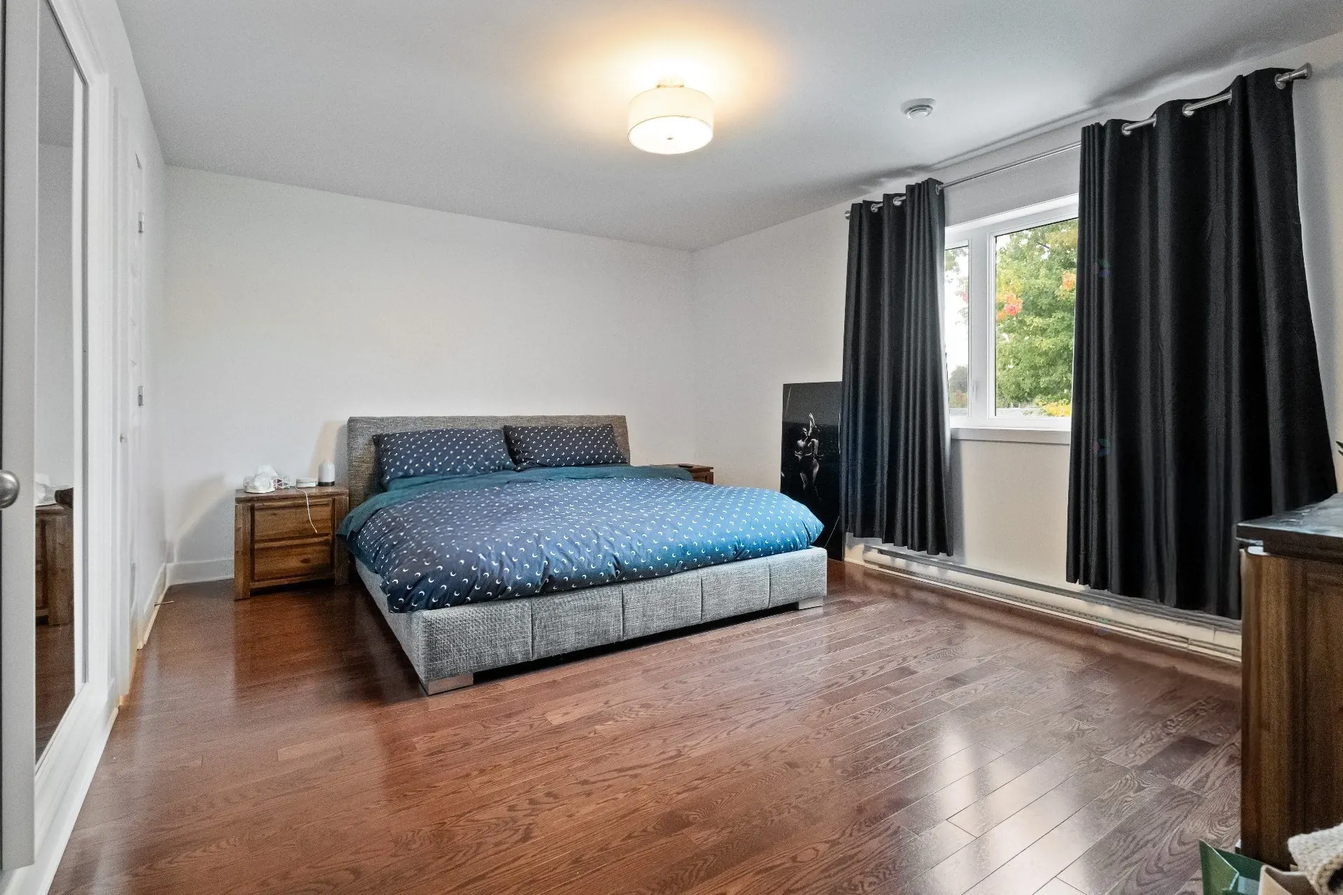 Chambre à coucher principale Chambre à coucher principale,