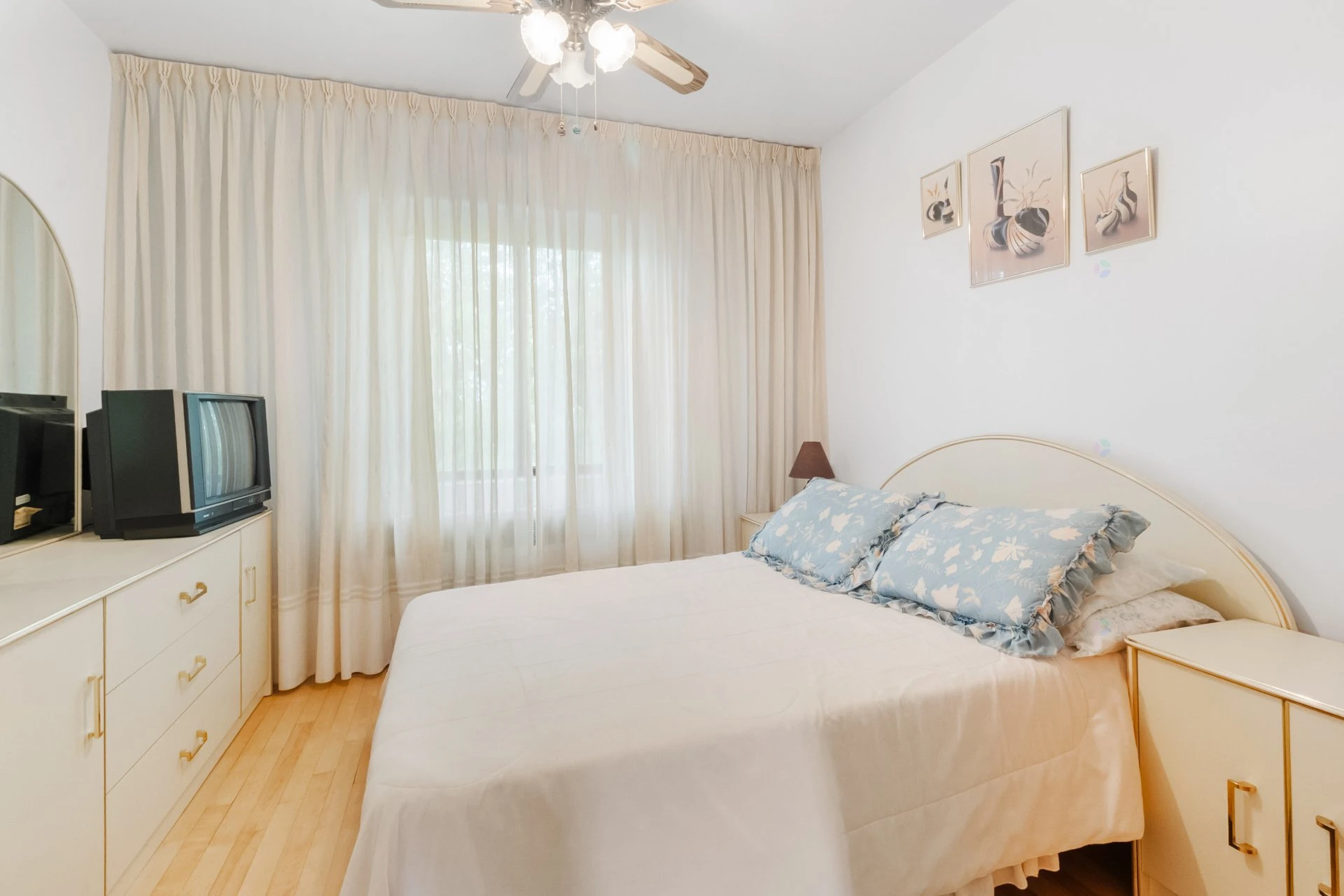 Chambre à coucher Chambre à coucher,