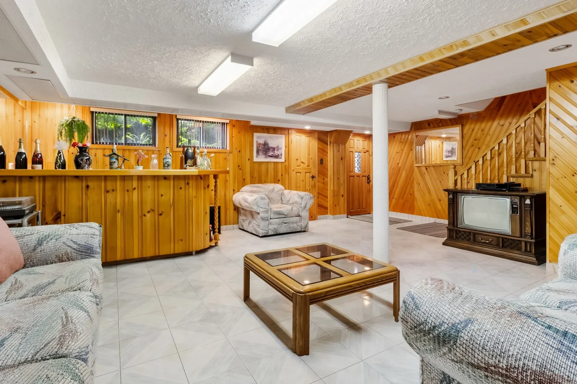 Salle familiale Salle familiale,