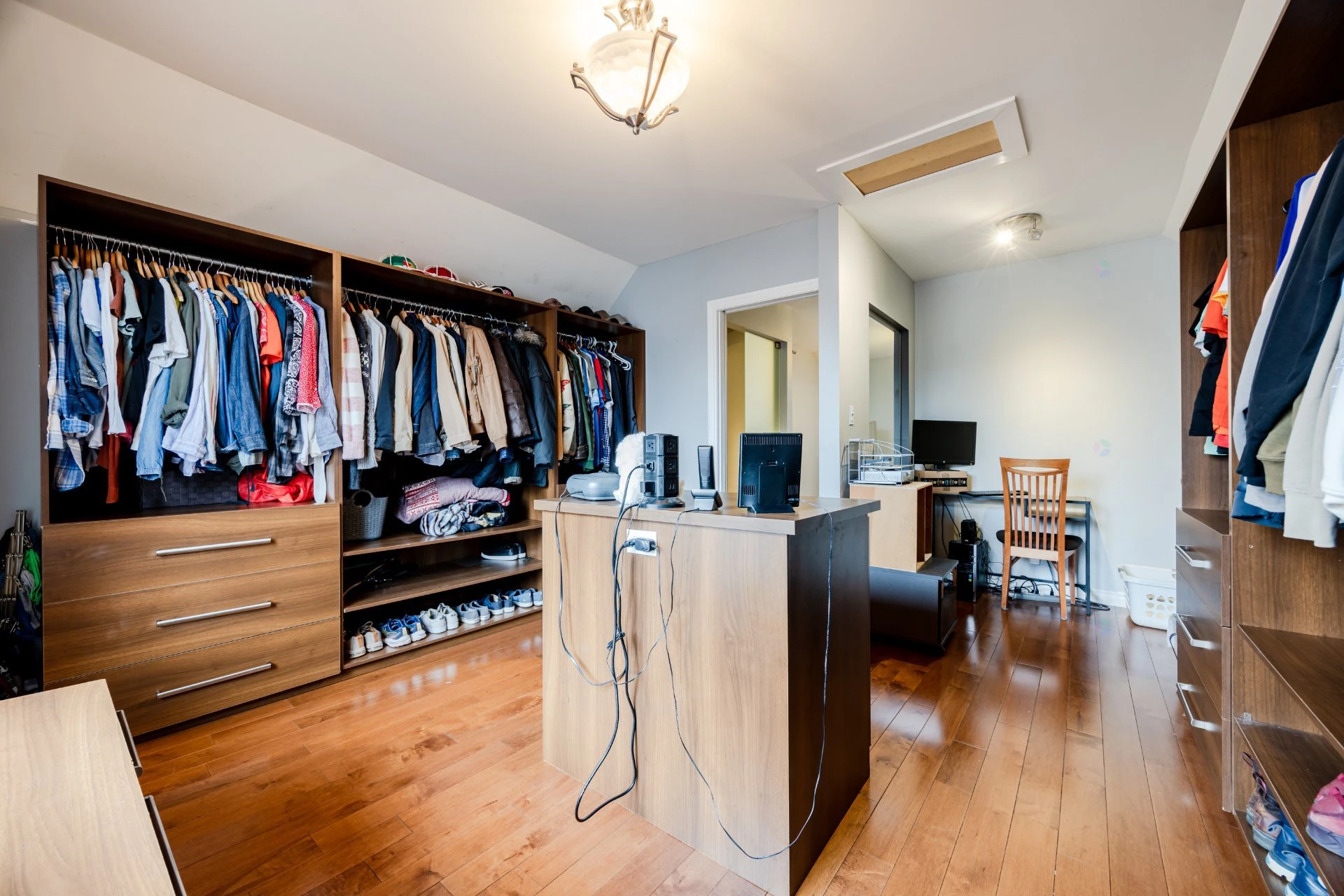 Penderie (Walk-in) Penderie (Walk-in),