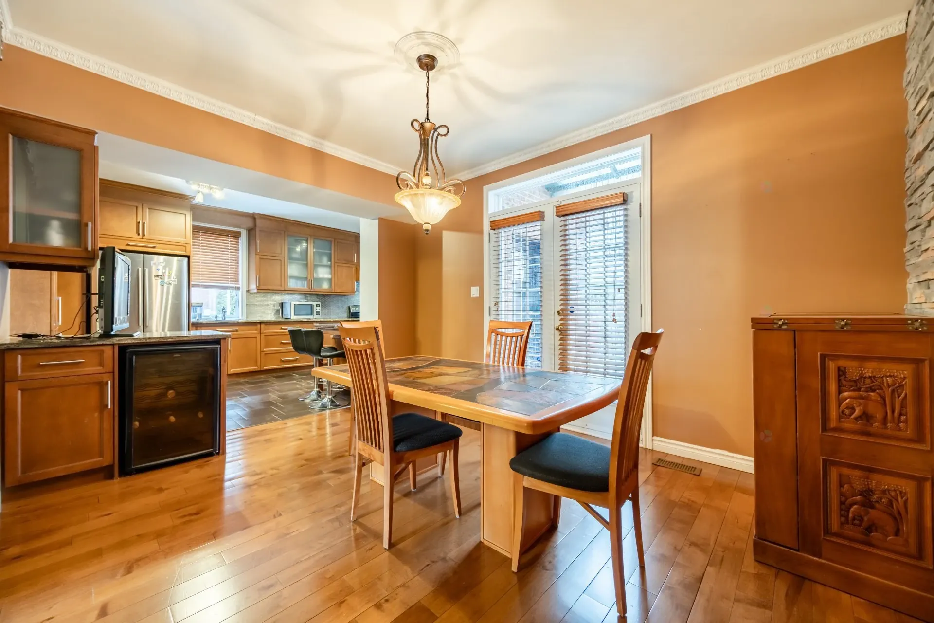 Salle à manger Salle à manger,