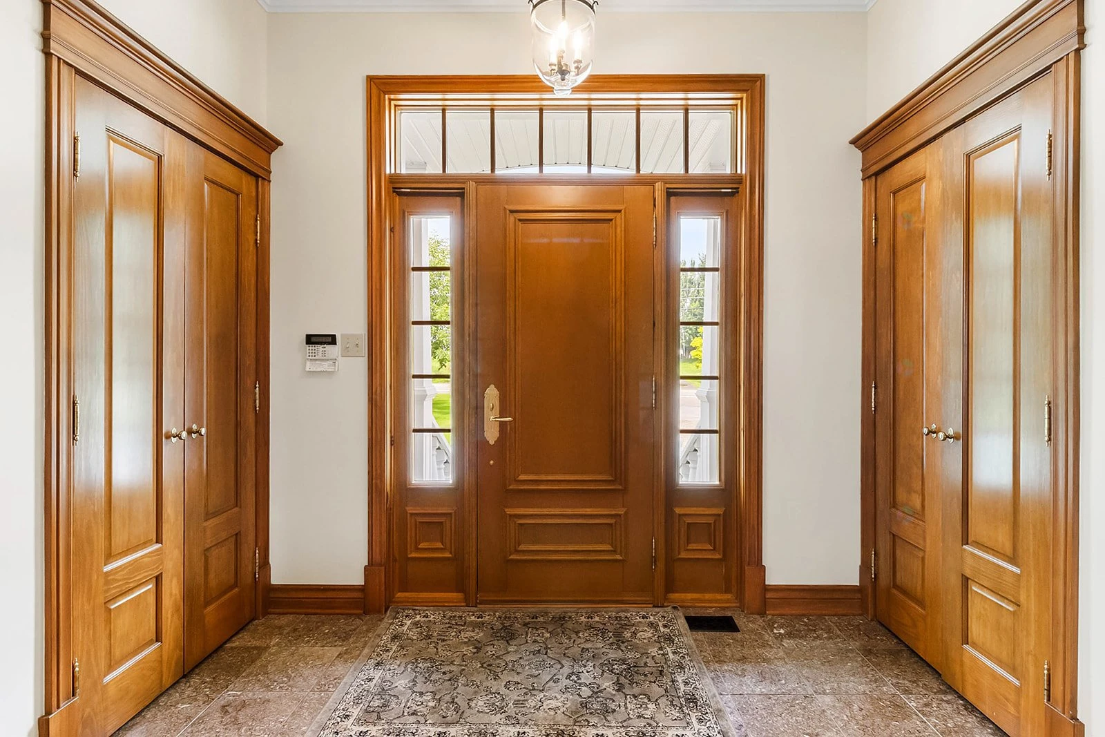 Hall d’entrée/Vestibule Hall d'entrée/Vestibule,