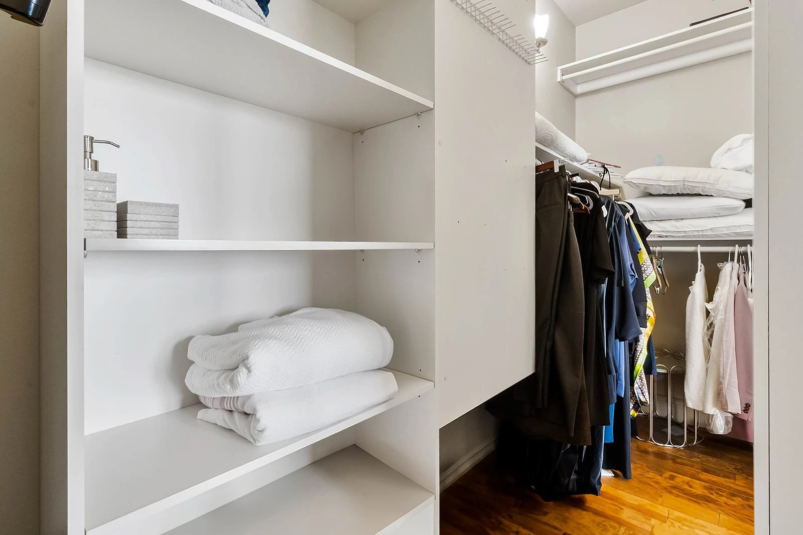 Penderie (Walk-in) Penderie (Walk-in),