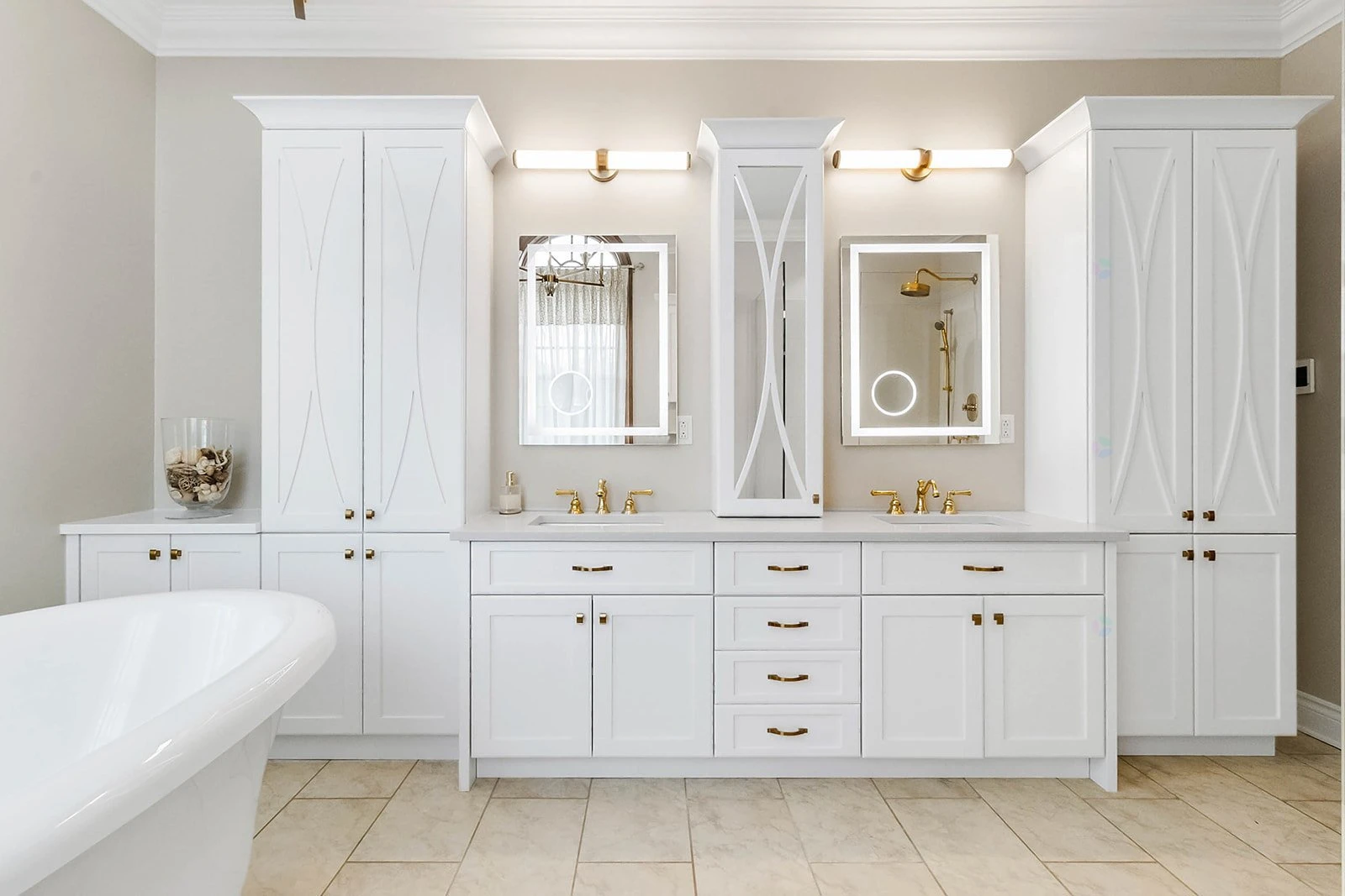 Salle de bains attenante à la CCP Salle de bains attenante à la CCP,