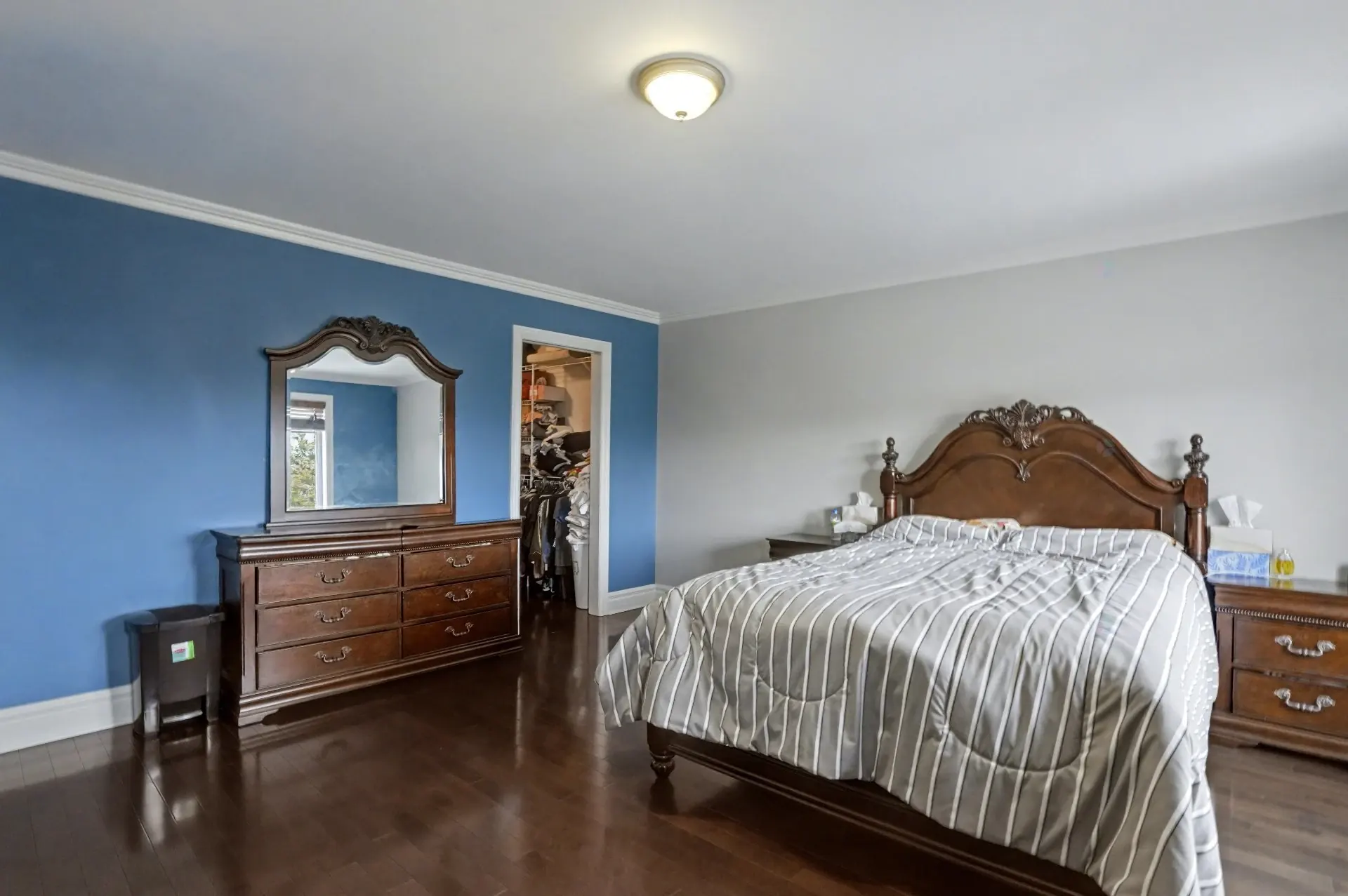 Chambre à coucher principale Chambre à coucher principale,