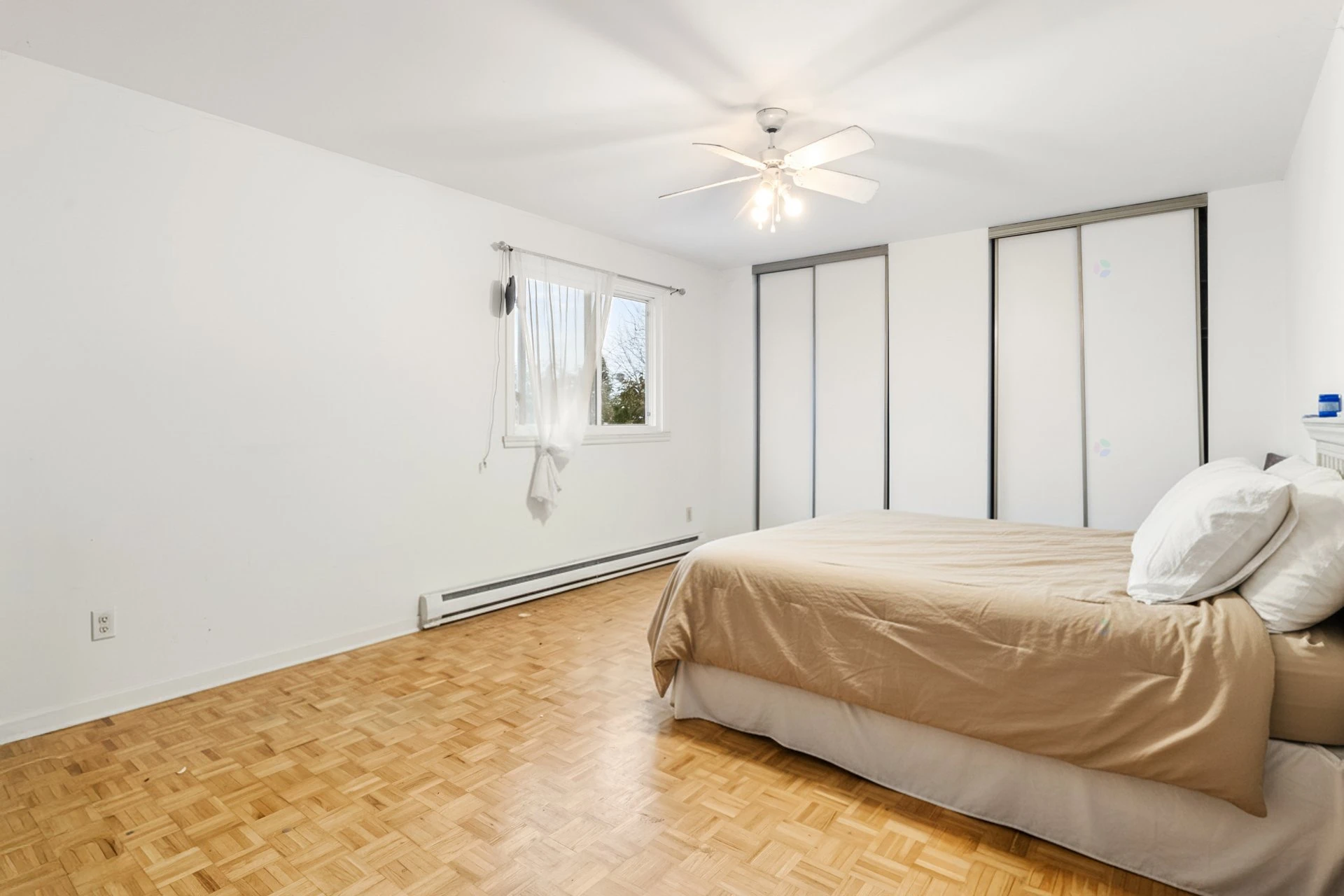 Chambre à coucher Chambre à coucher,