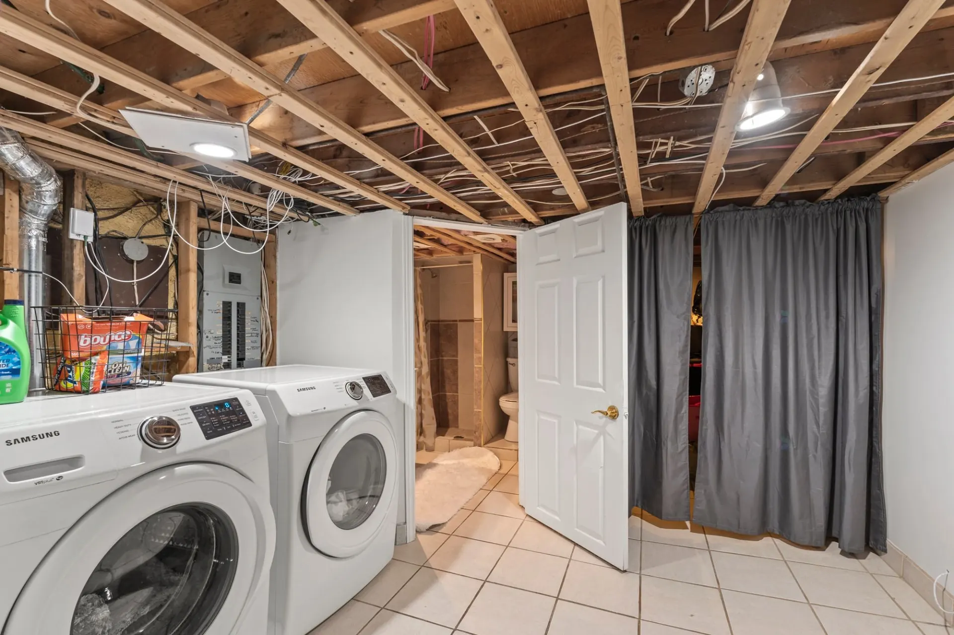 Salle de lavage Salle de lavage,