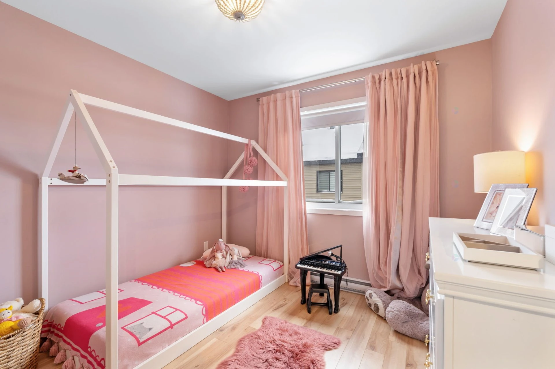 Chambre à coucher Chambre à coucher,