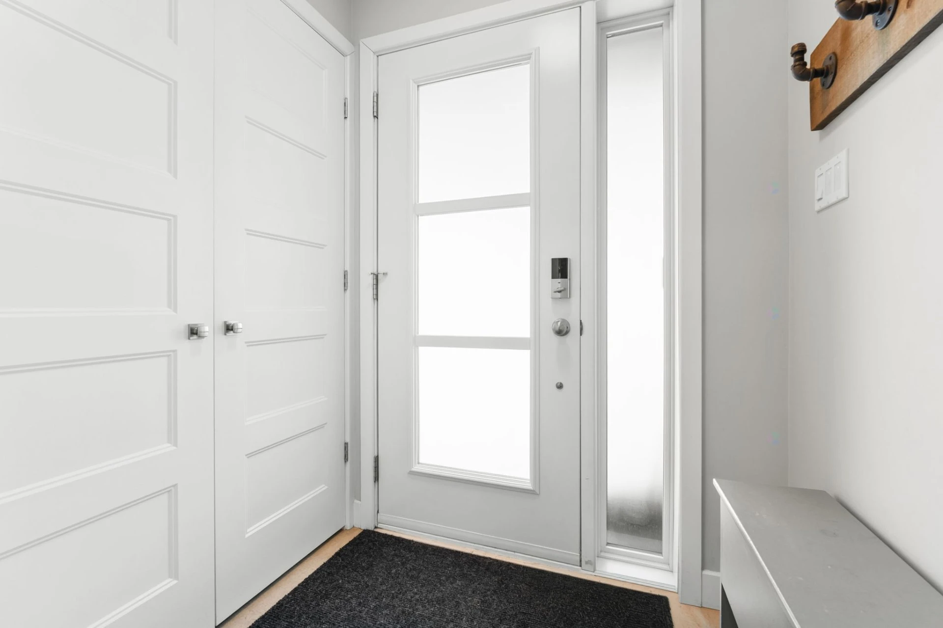 Hall d’entrée/Vestibule Hall d'entrée/Vestibule,