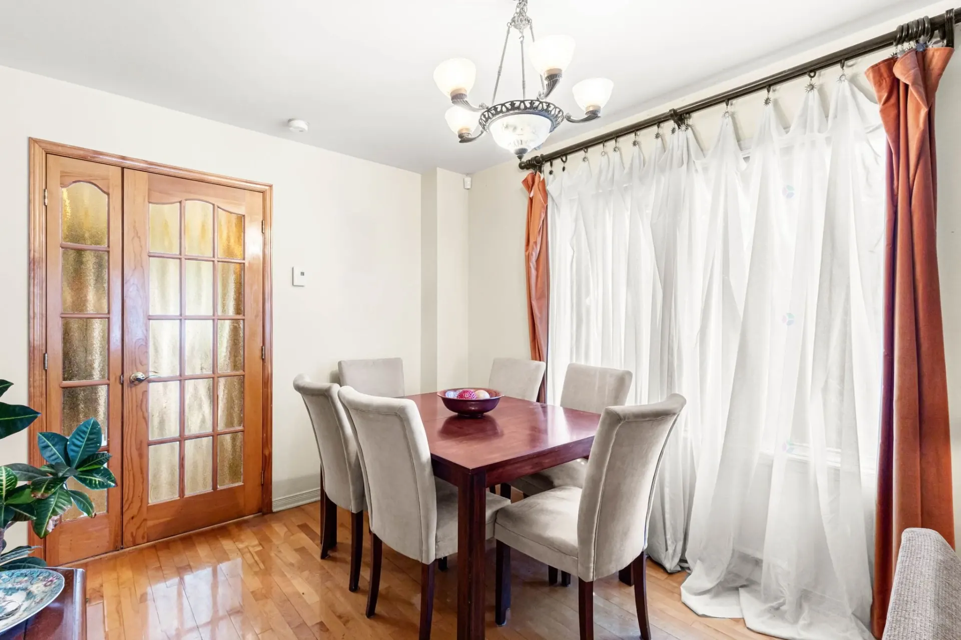 Salle à manger Salle à manger,