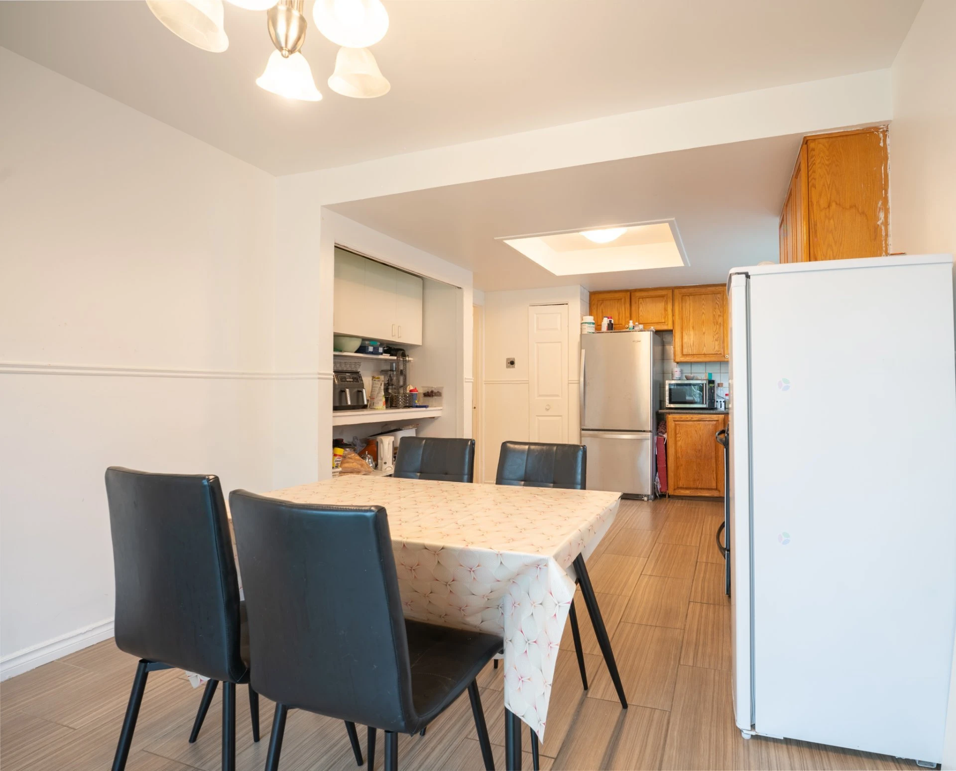 Salle à manger Salle à manger,