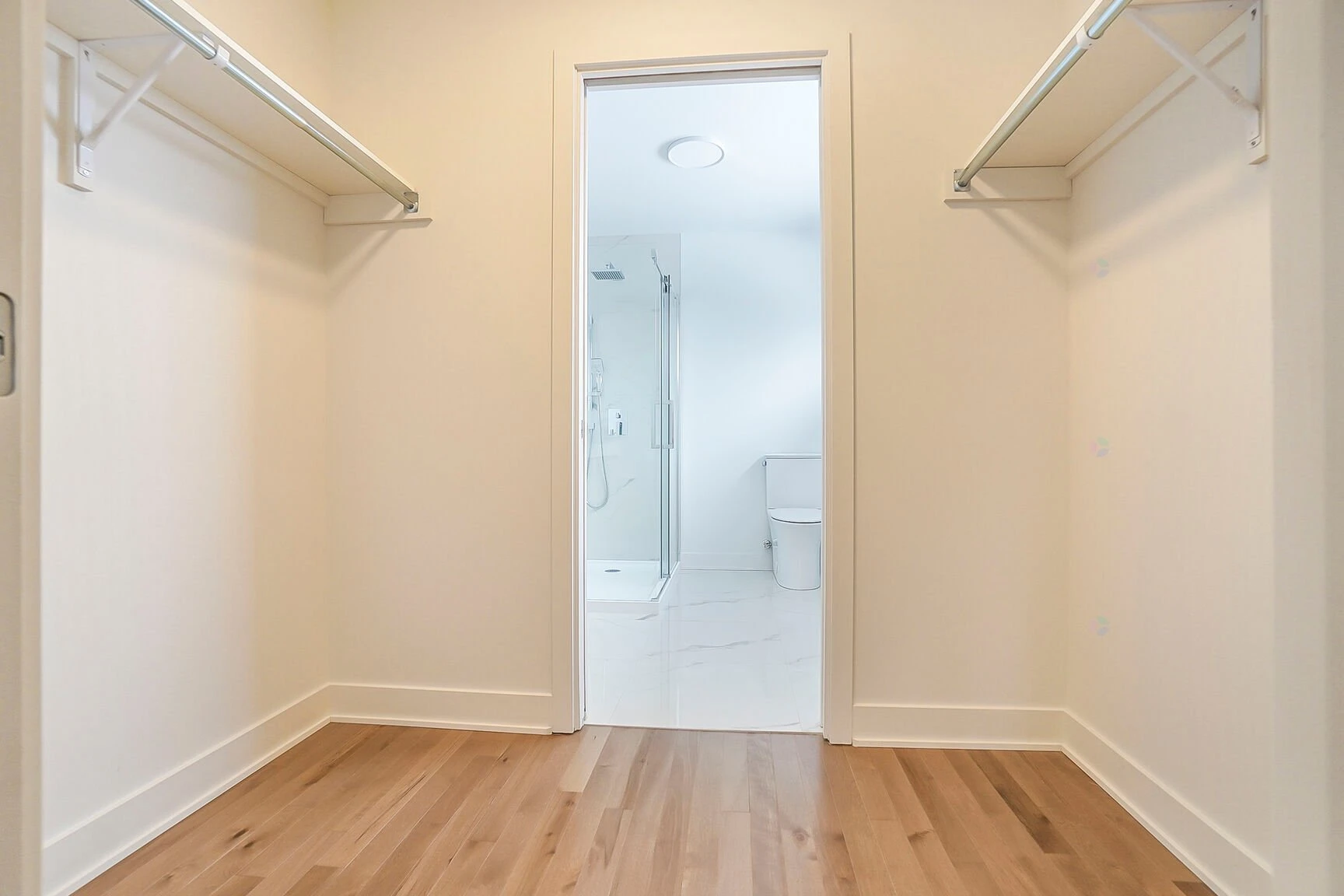 Penderie (Walk-in) Penderie (Walk-in),