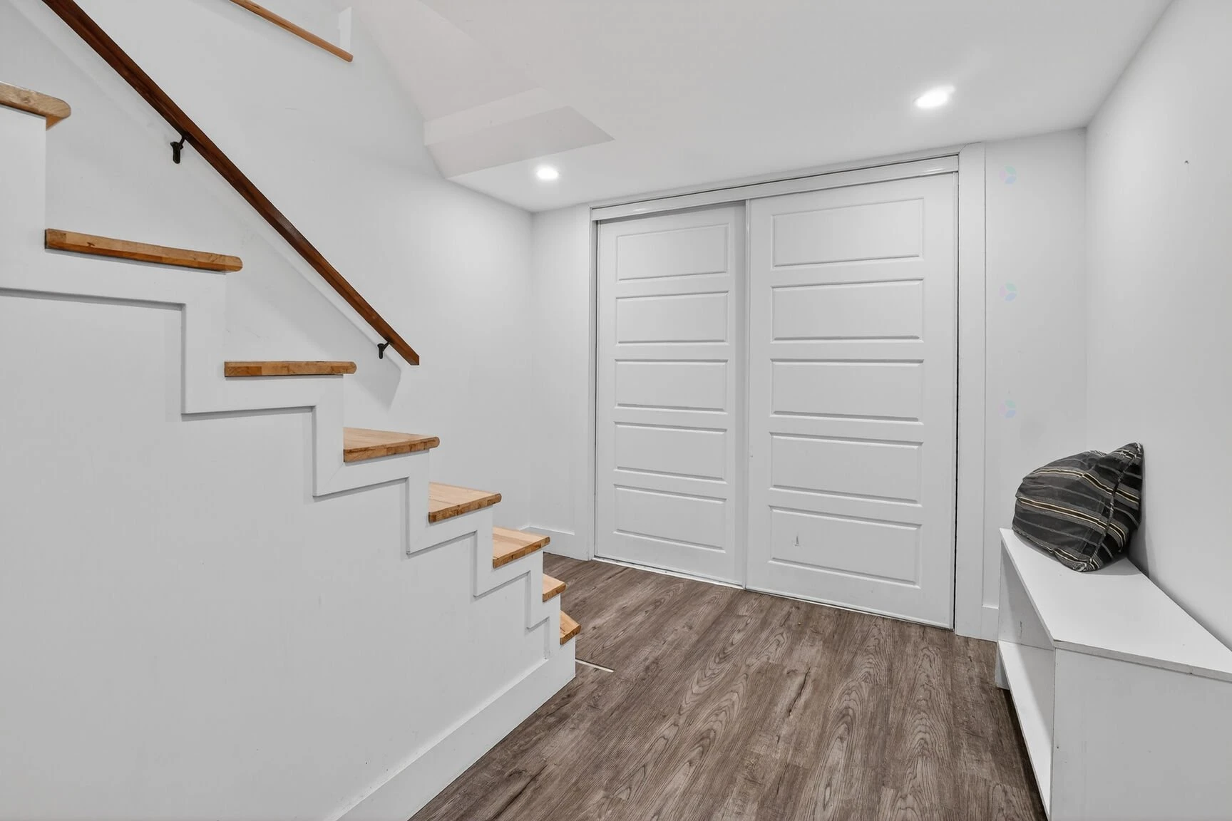 Hall d’entrée/Vestibule Hall d'entrée/Vestibule,