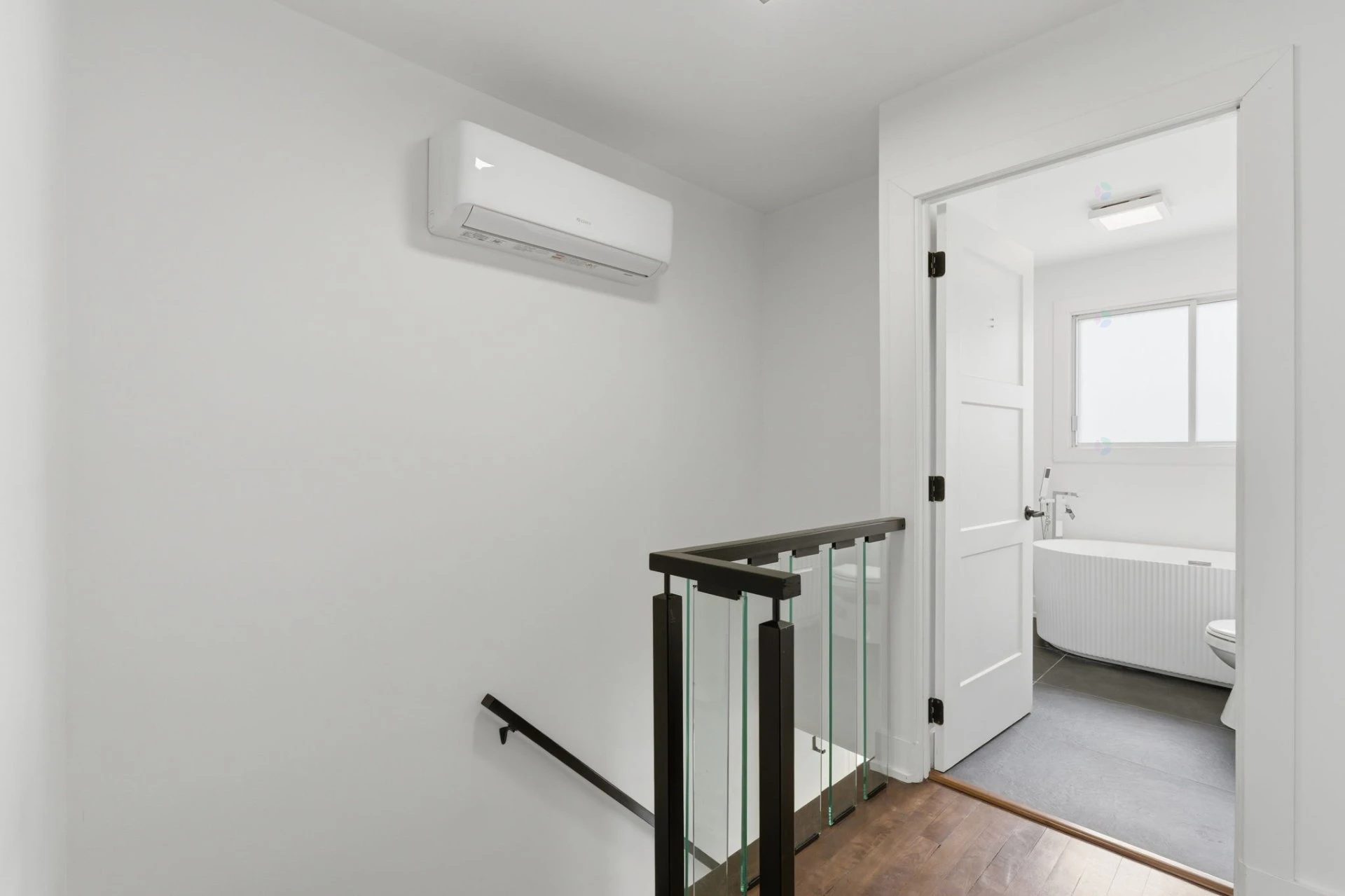 Mezzanine Mezzanine,