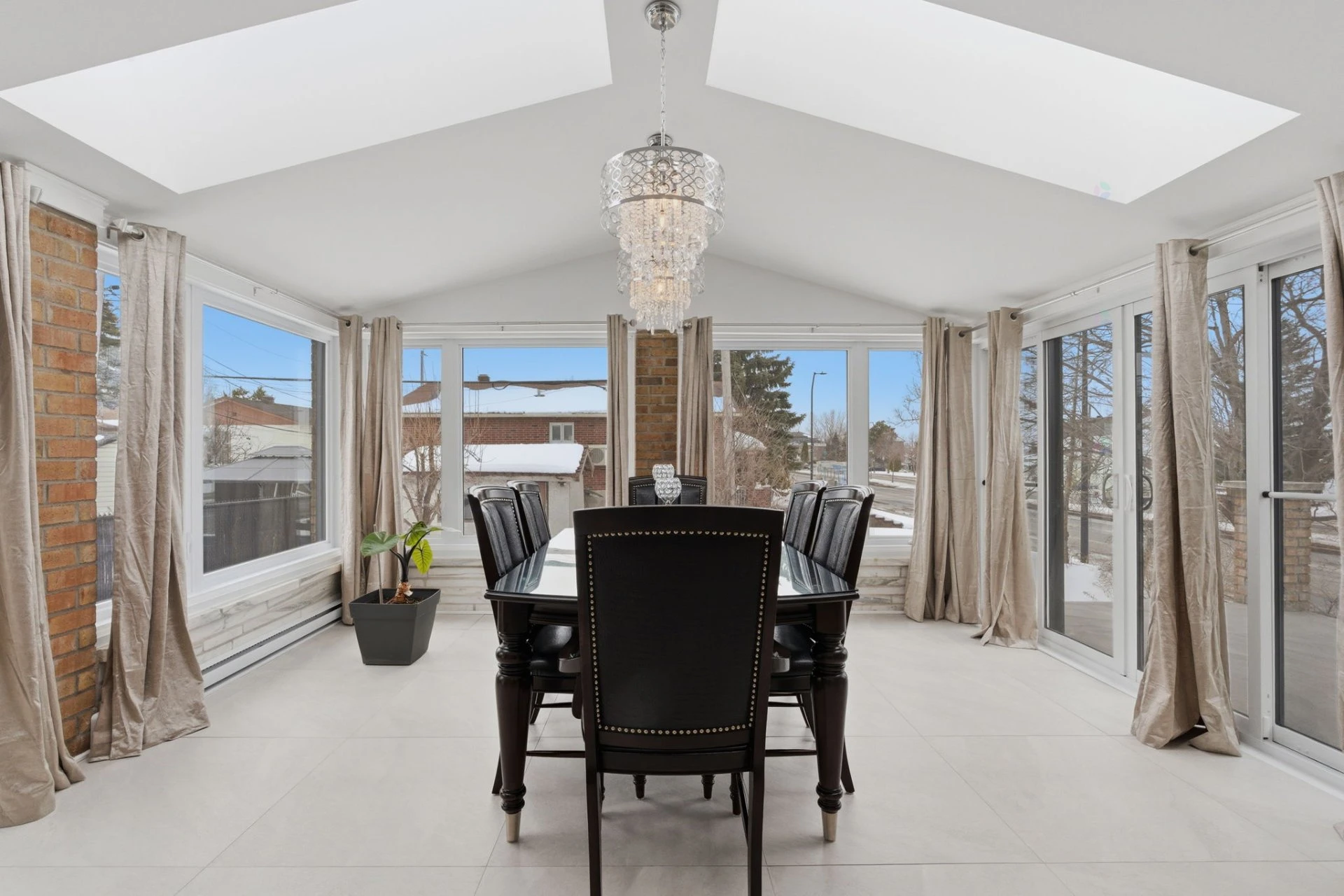 Salle à manger Salle à manger,