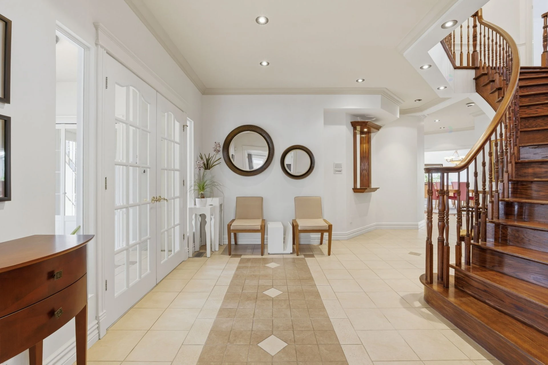 Hall d’entrée/Vestibule Hall d'entrée/Vestibule,