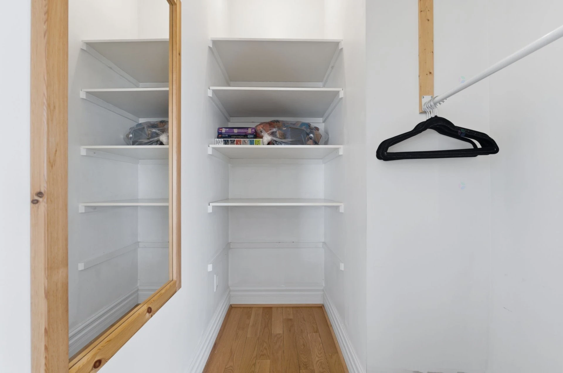 Penderie (Walk-in) Penderie (Walk-in),