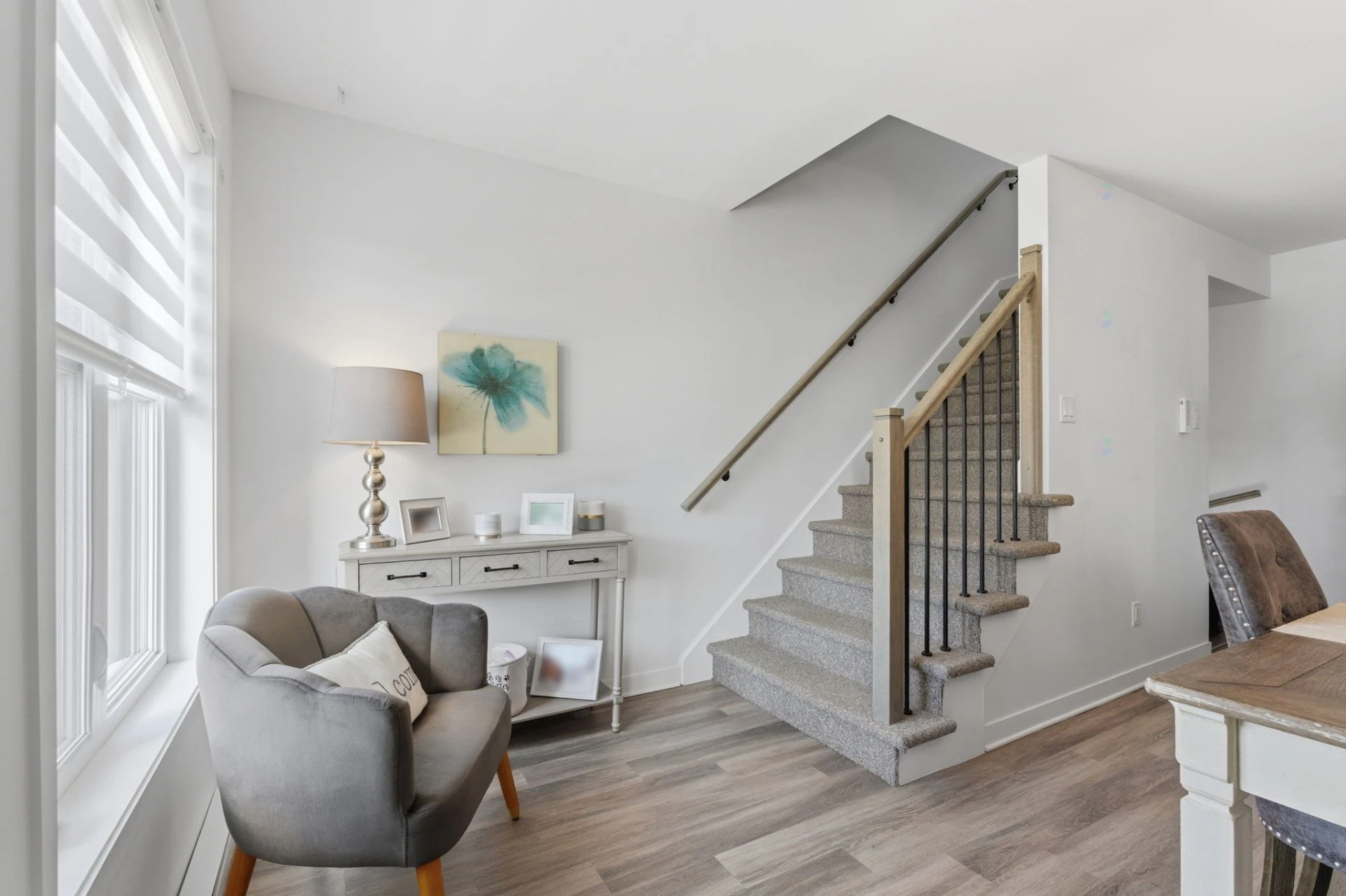 Mezzanine Mezzanine,