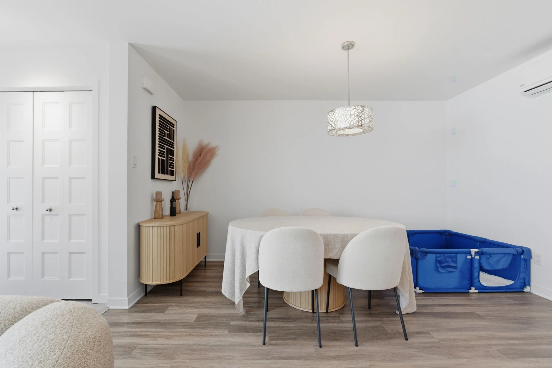 Salle à manger Salle à manger,