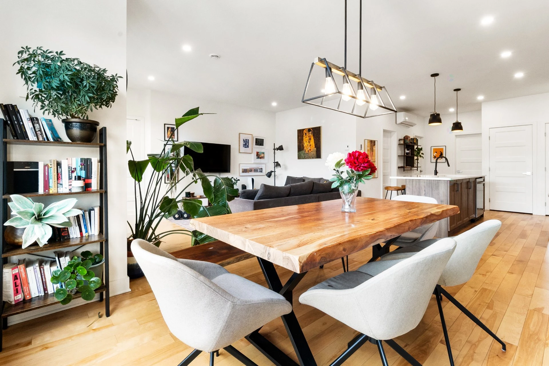 Salle à manger Salle à manger,