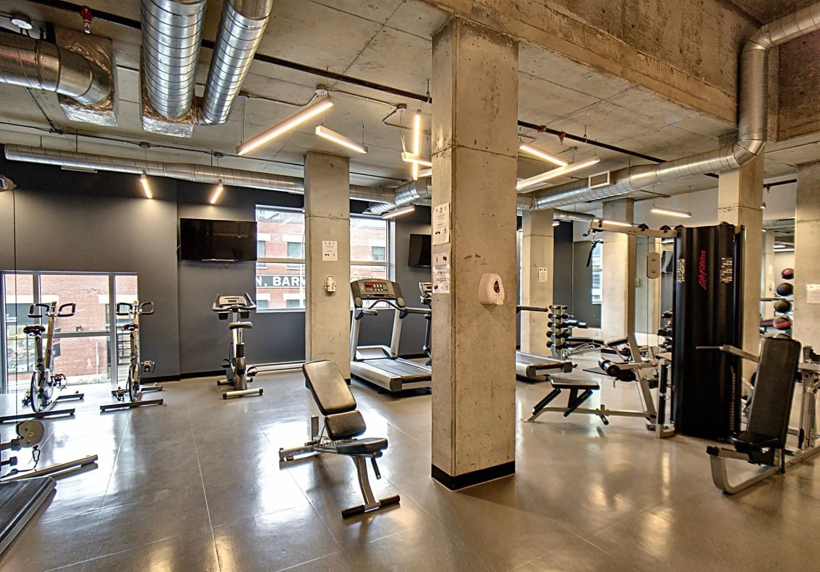 Salle d’exercice Salle d'exercice,