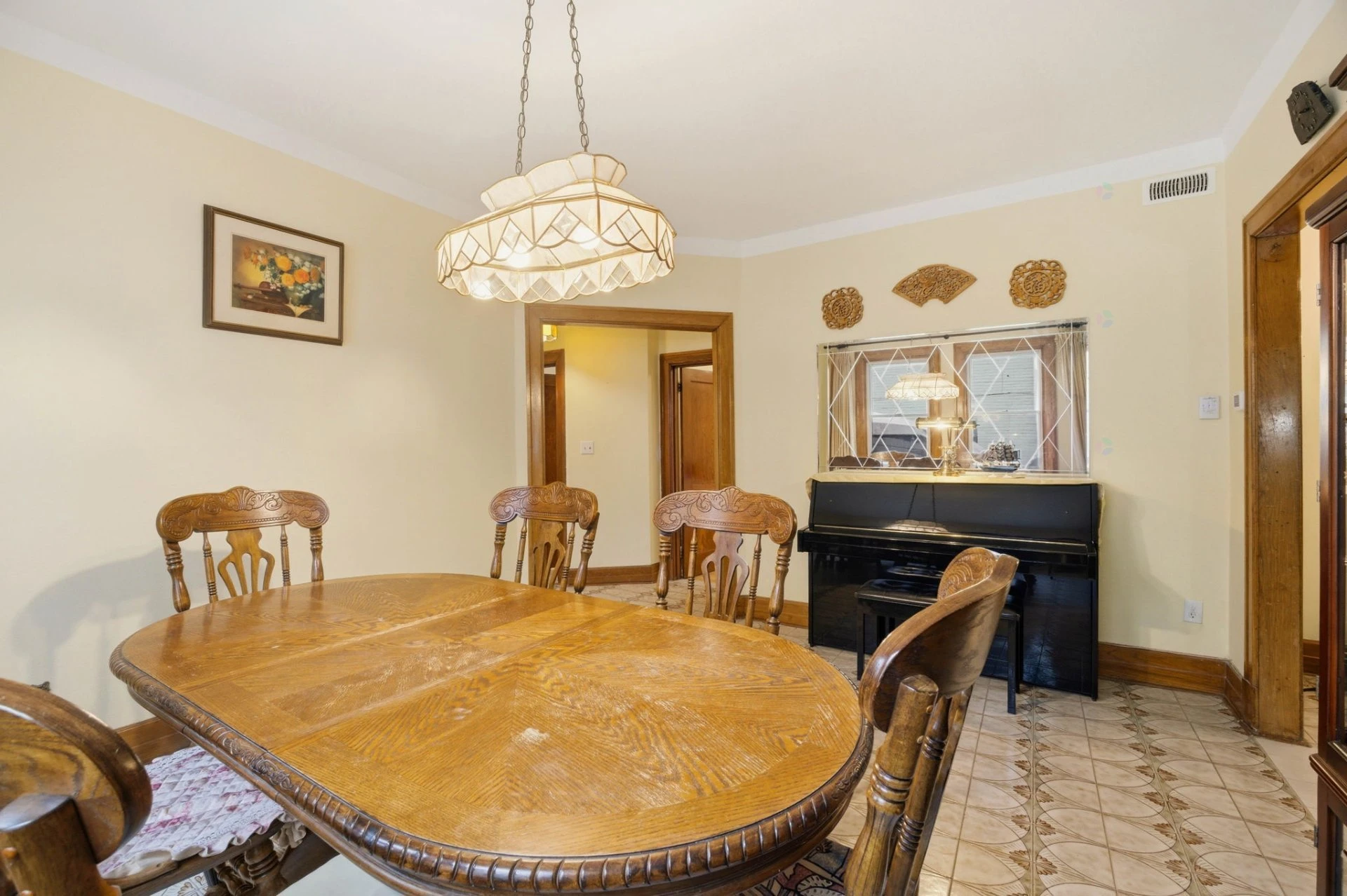 Salle à manger Salle à manger,
