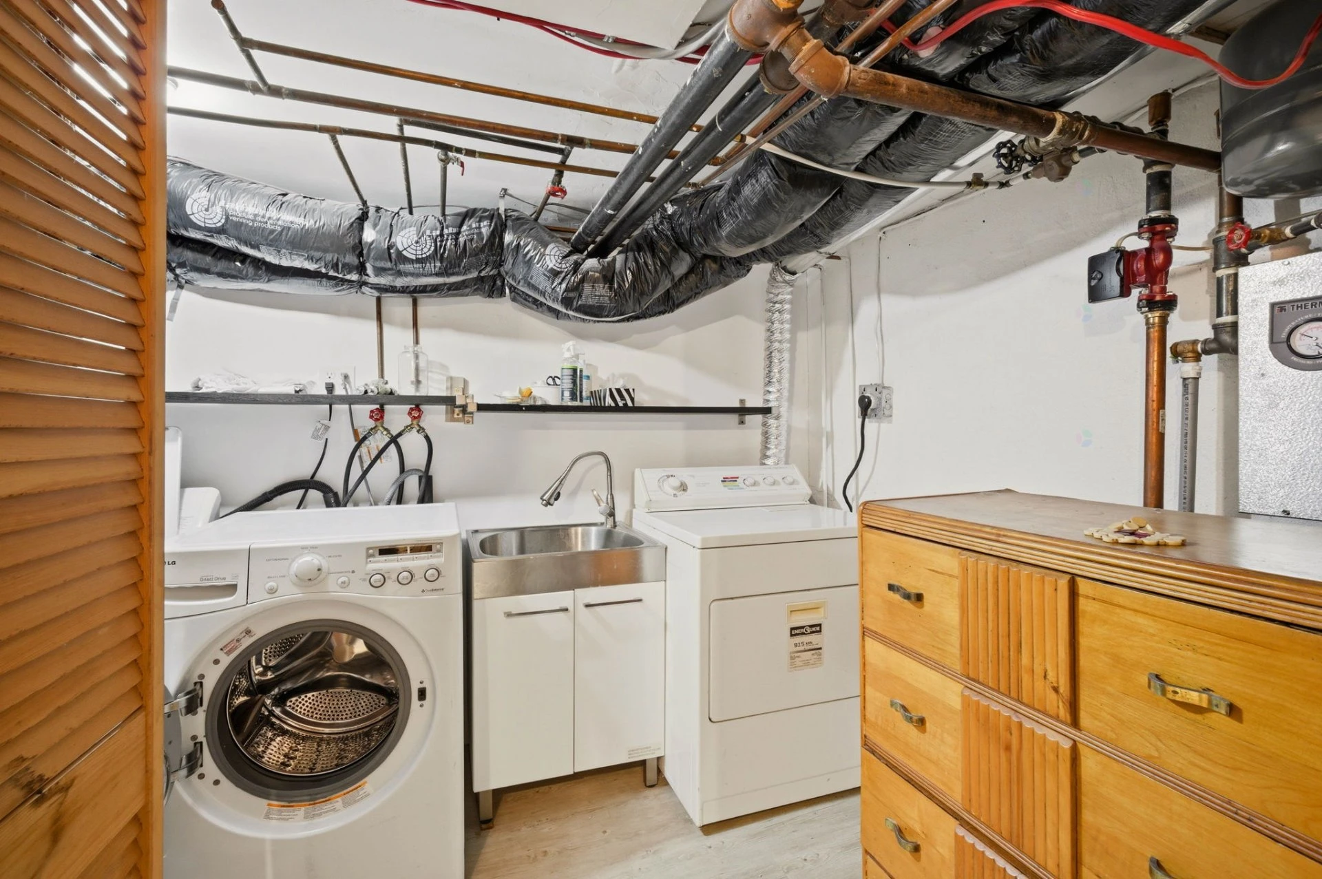Salle de lavage Salle de lavage,