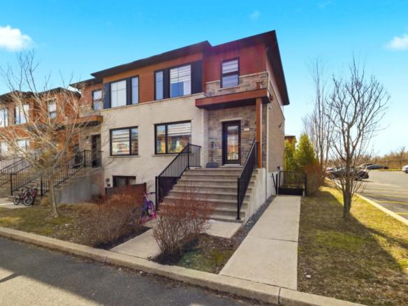 Frontage,