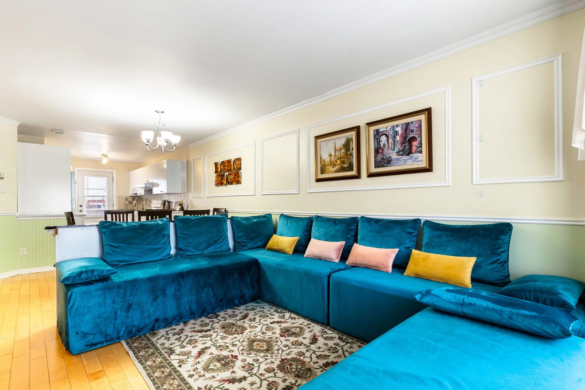 Salle familiale Salle familiale,